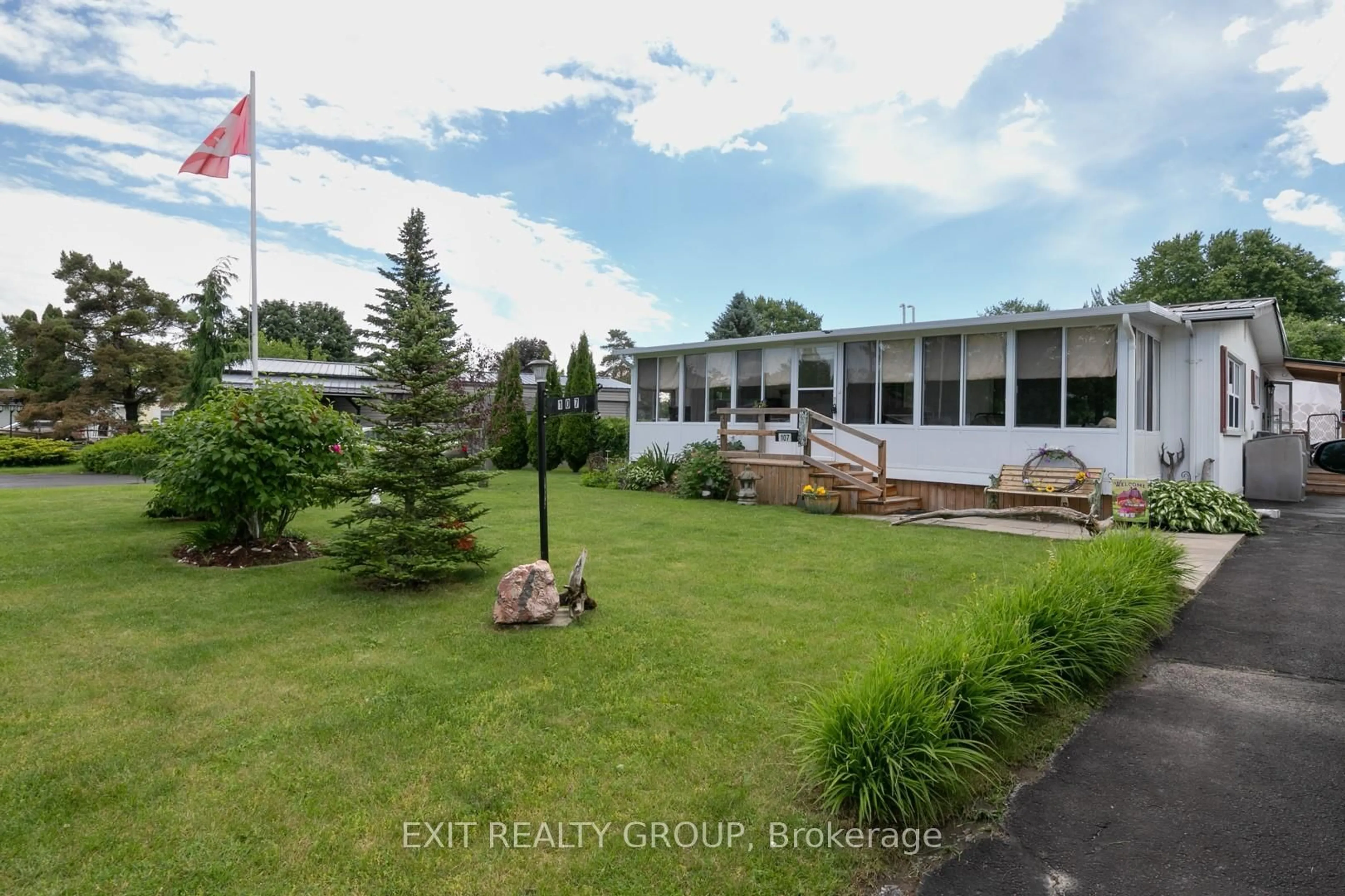 A pic from outside/outdoor area/front of a property/back of a property/a pic from drone, water/lake/river/ocean view for 107 Eastview Blvd, Quinte West Ontario K8N 4Z3