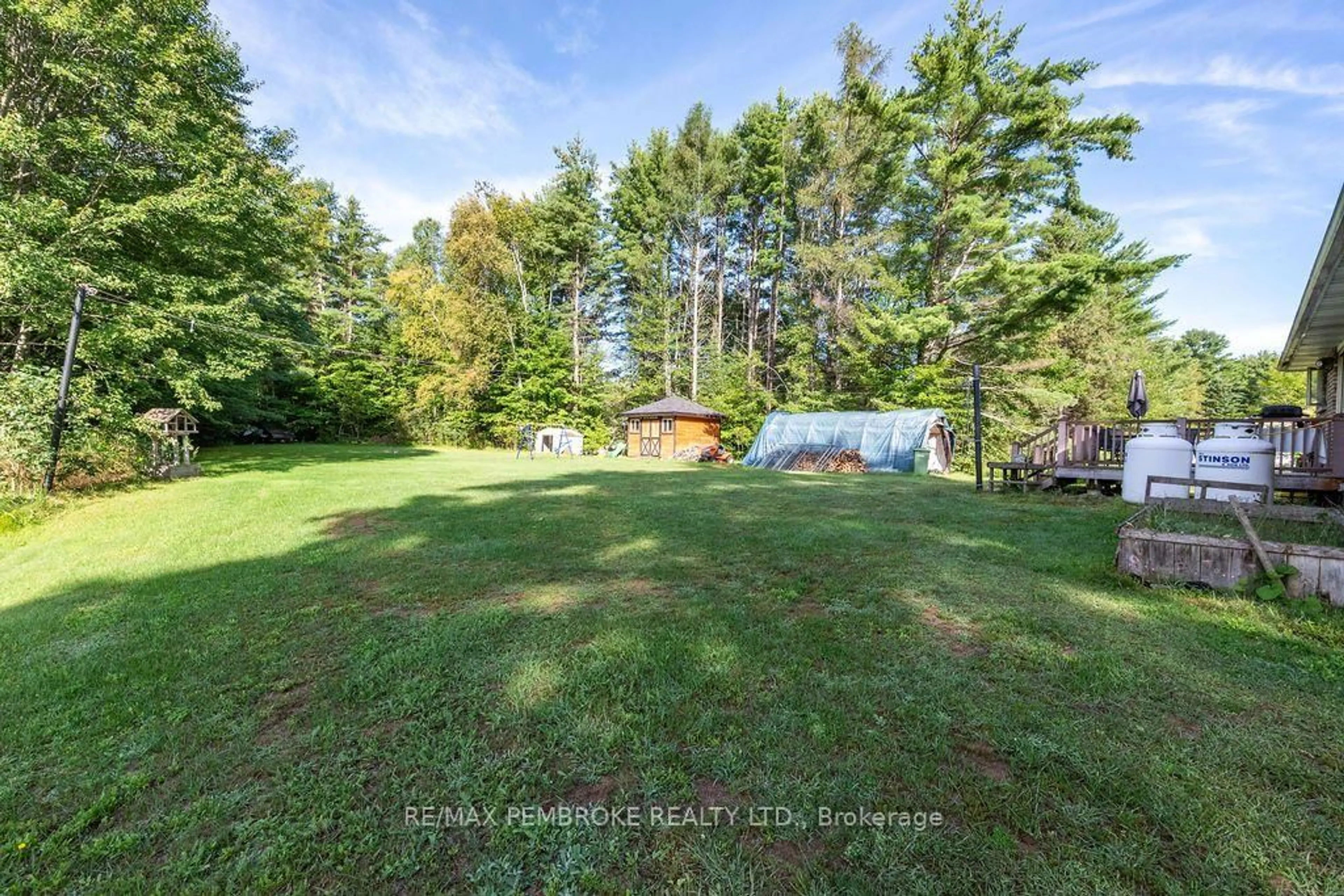 A pic from outside/outdoor area/front of a property/back of a property/a pic from drone, unknown for 393 Biggs Rd, Petawawa Ontario K8A 6W7