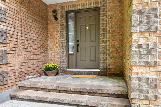1027 Glenashton Rd, Ashton 2