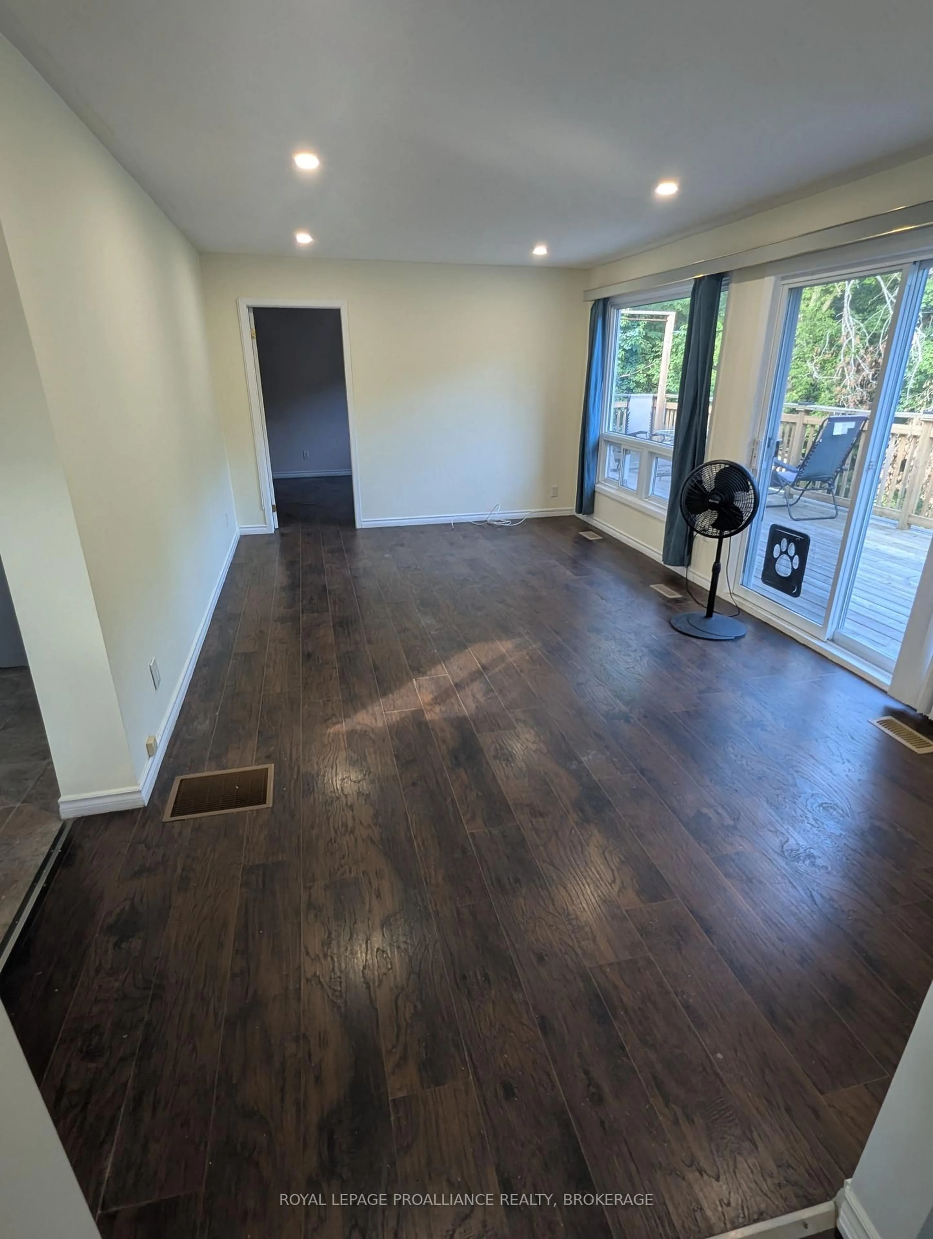 A pic of a room for 1105 Montreal St, Kingston Ontario K7K 3K6