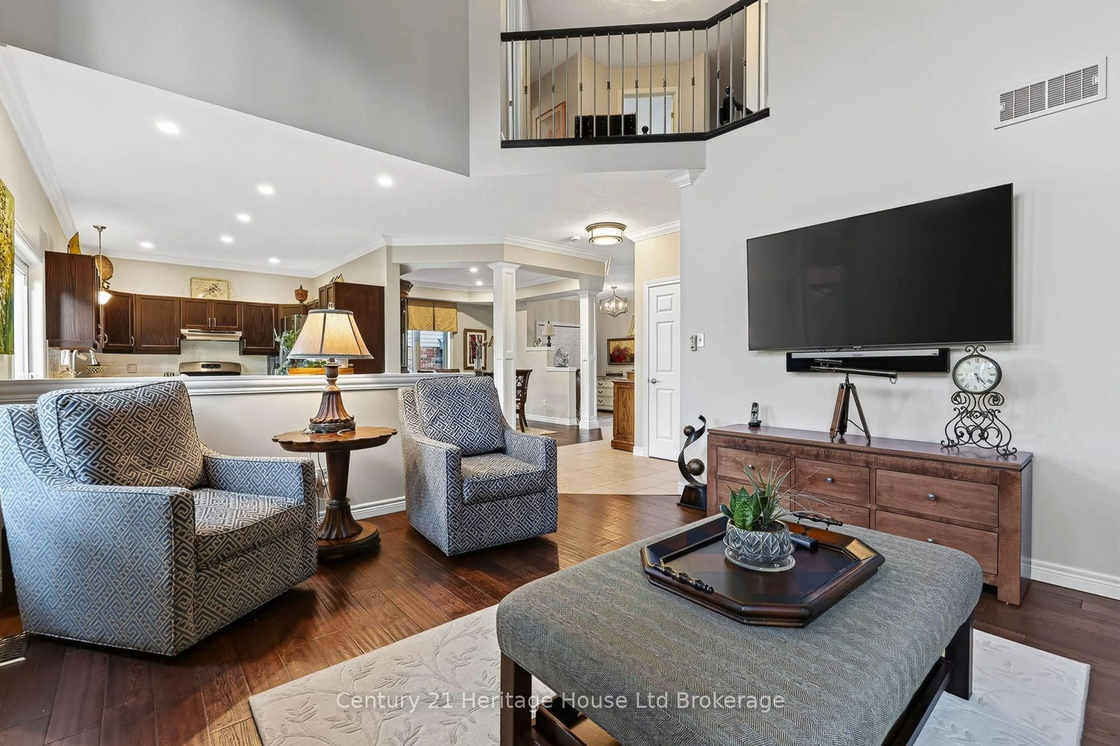 Living room with furniture, unknown for 209 Munnoch Blvd, Woodstock Ontario N4T 1V7