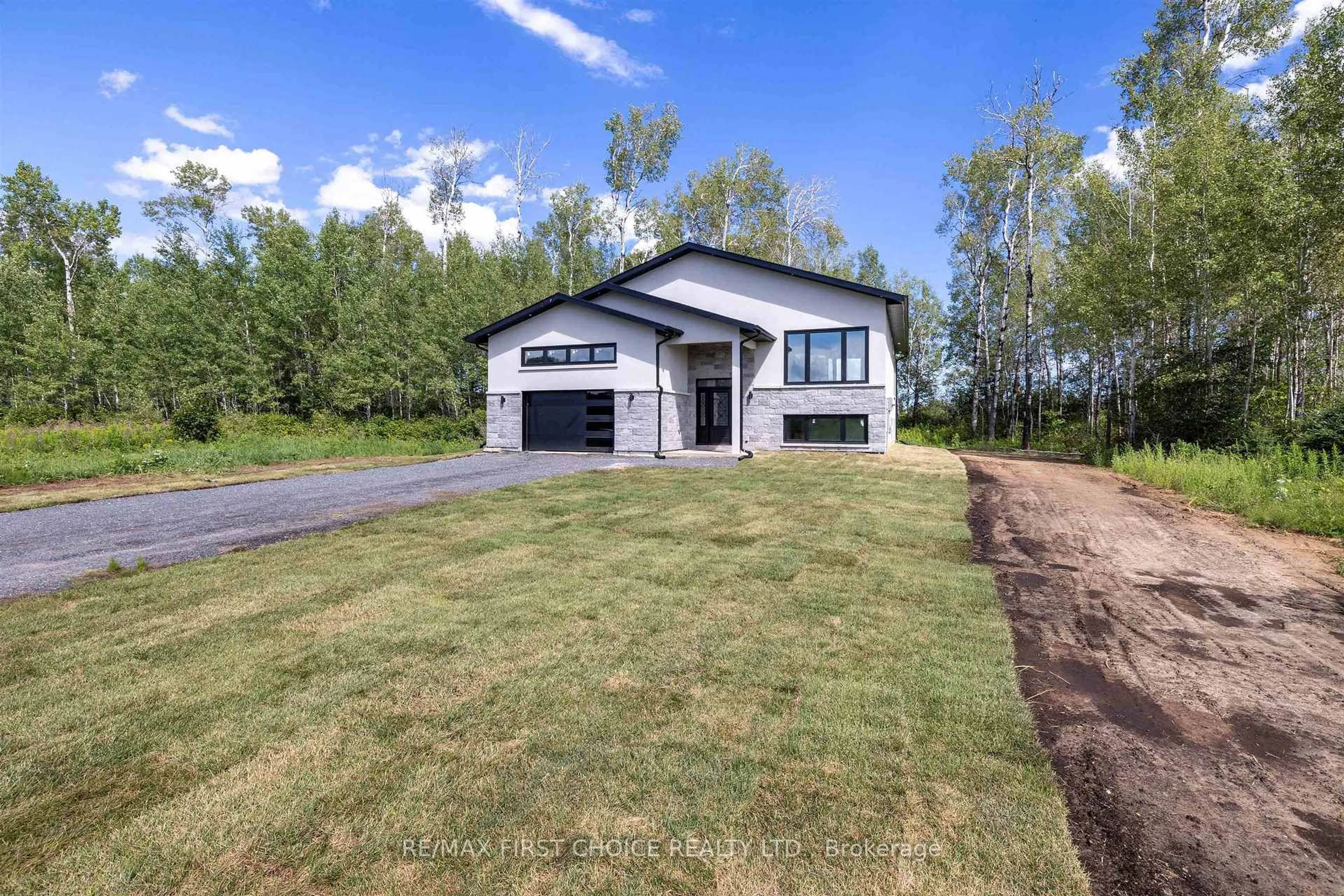 Unknown for 3435 King George's Park Dr, Oliver Paipoonge Ontario P7K 0V5