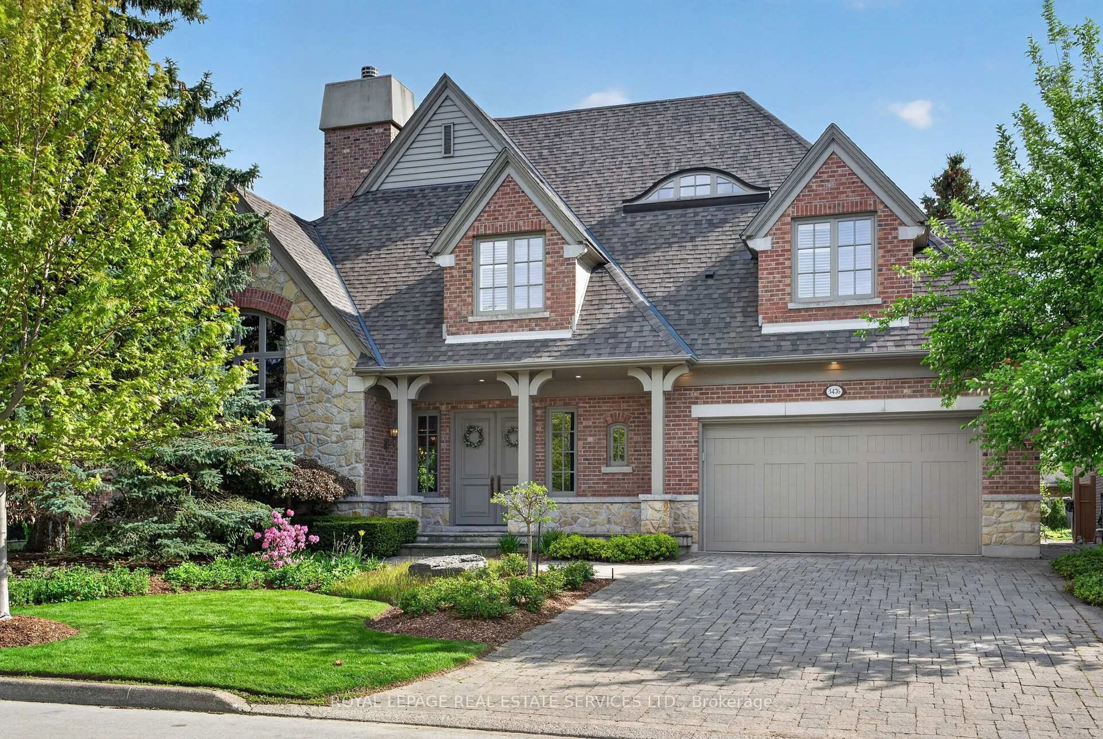 Home with brick exterior material, street for 3476 Vinehaven Tr, Lincoln Ontario L0R 2C0