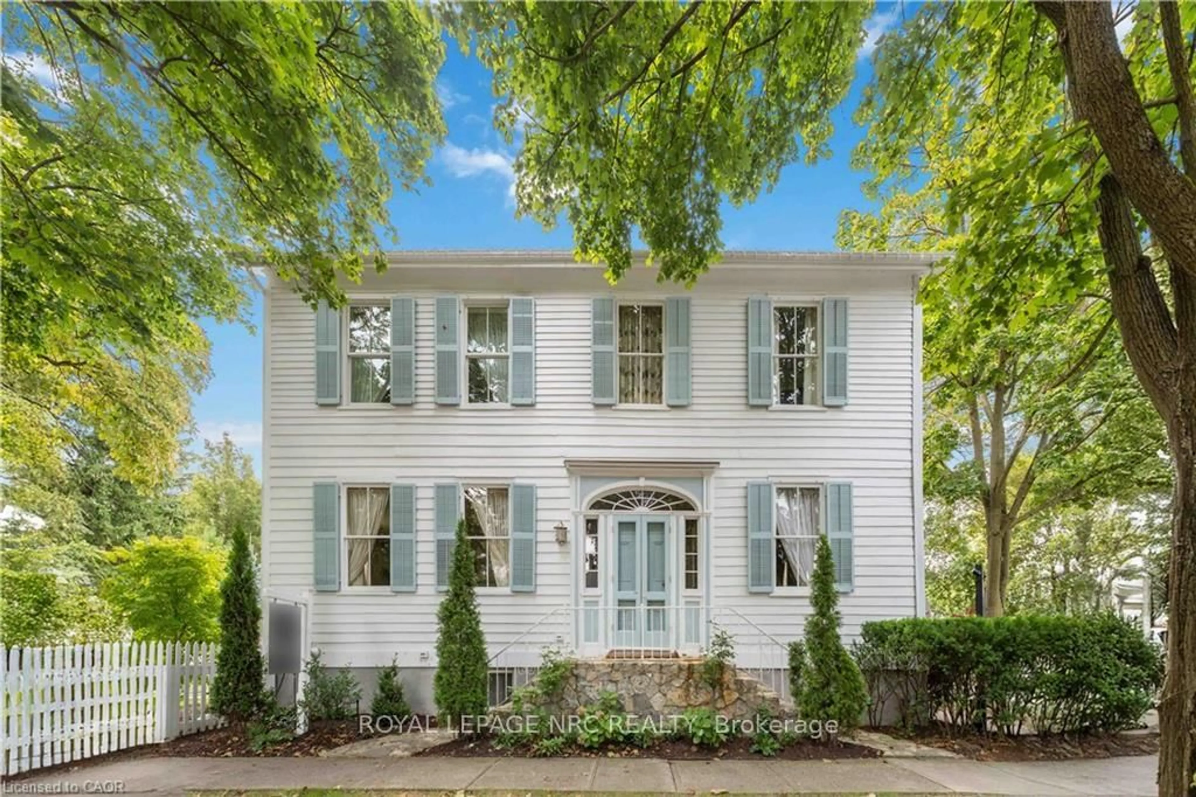 Home with vinyl exterior material, street for 94 PRIDEAUX St, Niagara-on-the-Lake Ontario L0S 1J0