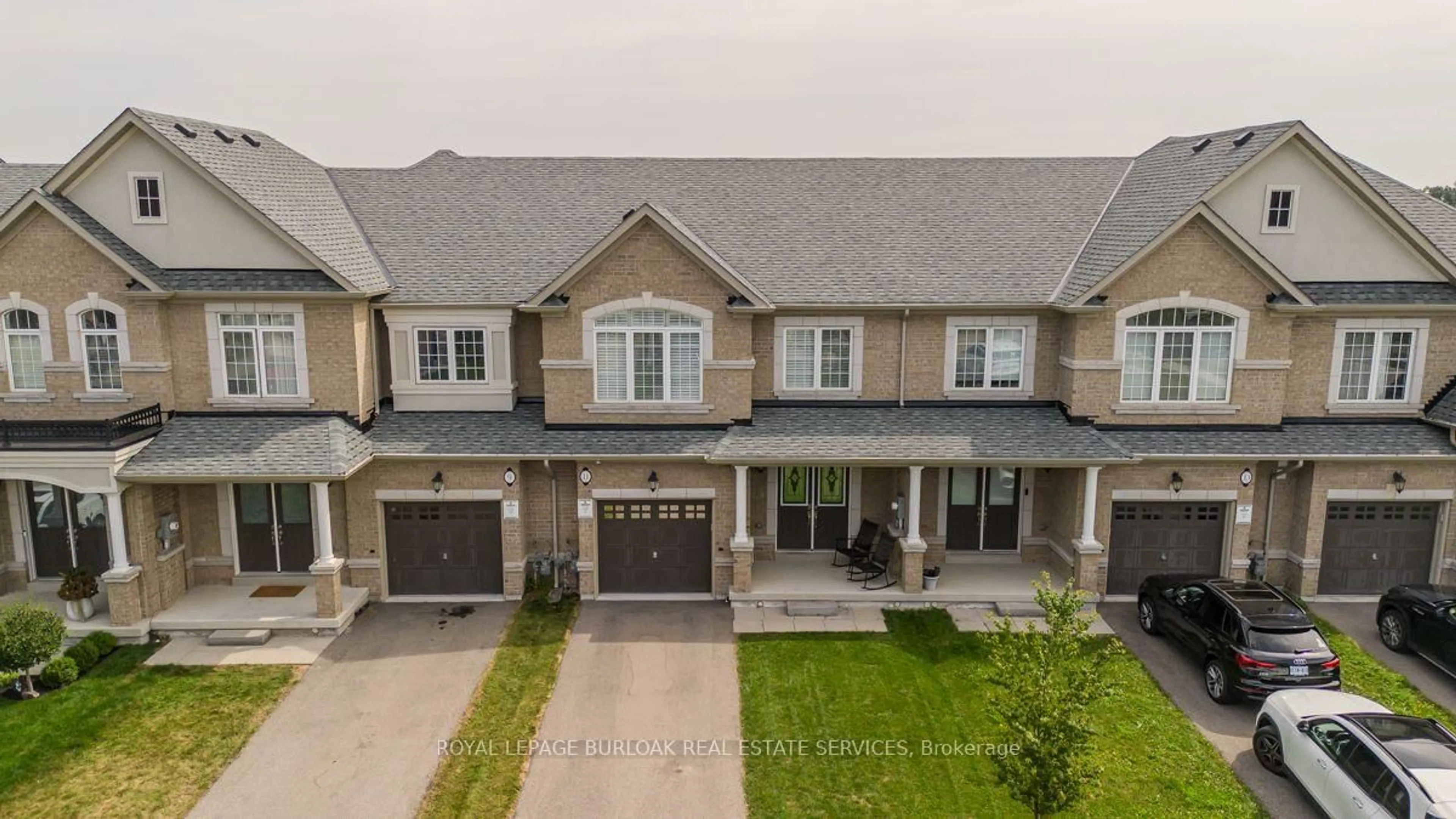A pic from outside/outdoor area/front of a property/back of a property/a pic from drone, street for 11 Cooley Grve, Hamilton Ontario L9K 0J7