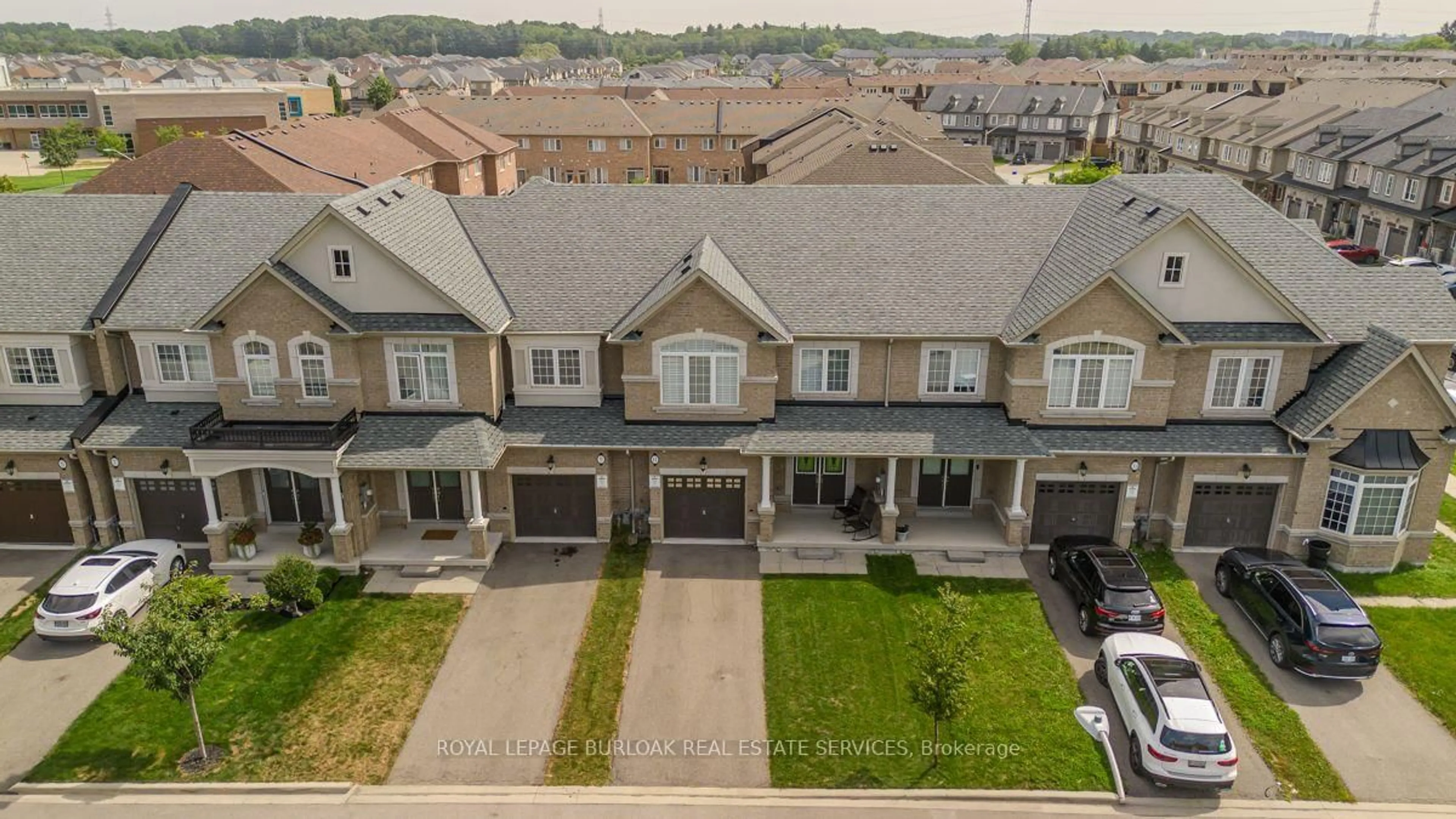 A pic from outside/outdoor area/front of a property/back of a property/a pic from drone, street for 11 Cooley Grve, Hamilton Ontario L9K 0J7