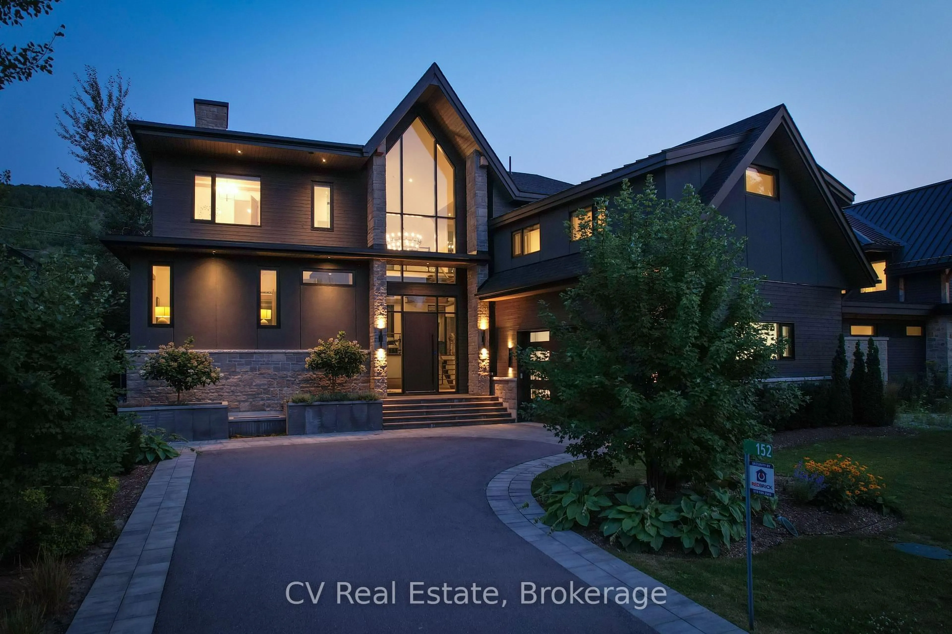 Unknown for 152 Delphi Lane, Blue Mountains Ontario N0H 1J0