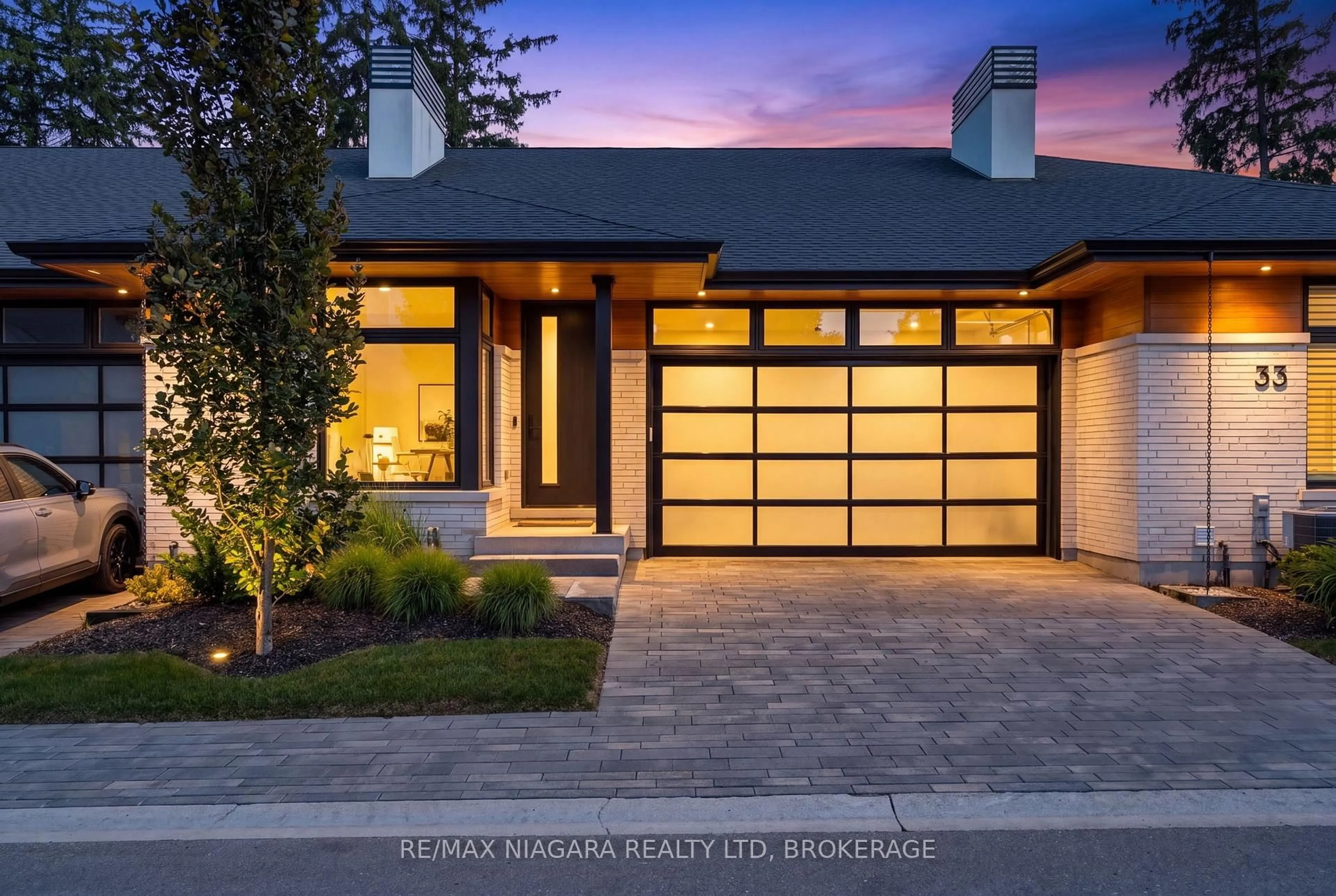 Unknown for 37 PEACH TREE Common, St. Catharines Ontario L2N 0B6