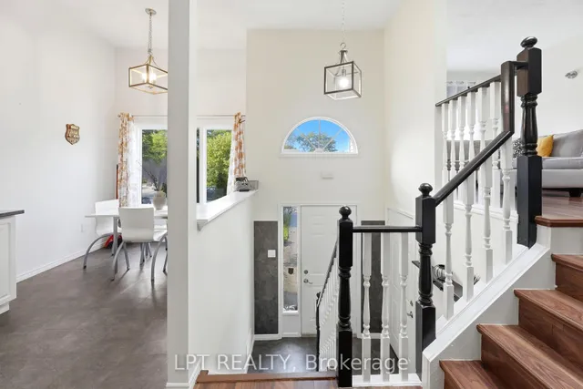 79 Sunrise Cres, London East 2