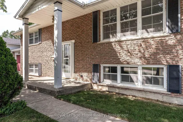278 Elgin Cres, Stratford 2