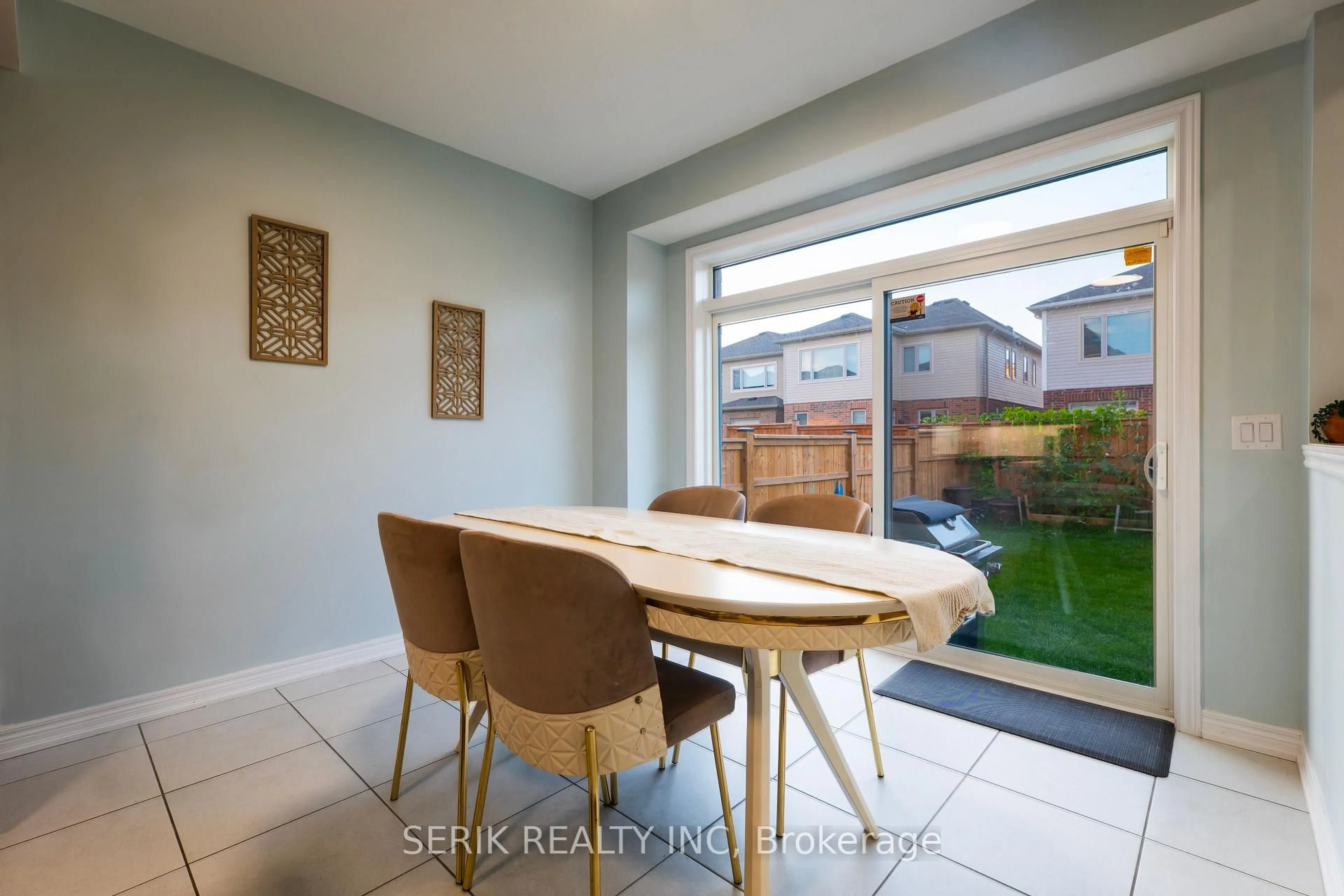 Unknown for 51 GEORGINA St, Kitchener Ontario N2R 0S6