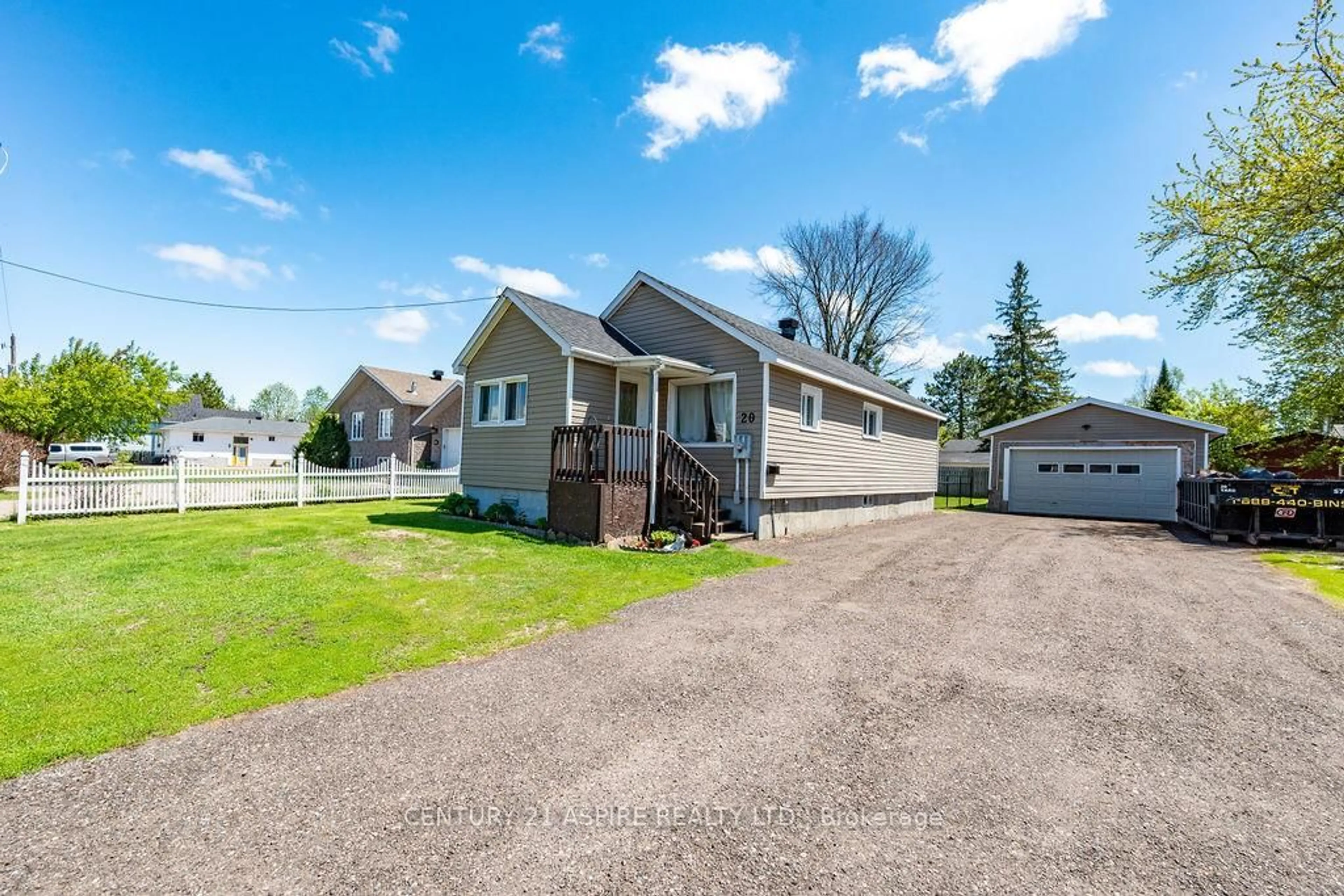 A pic from outside/outdoor area/front of a property/back of a property/a pic from drone, street for 20 Hilda St, Petawawa Ontario K8H 1T6