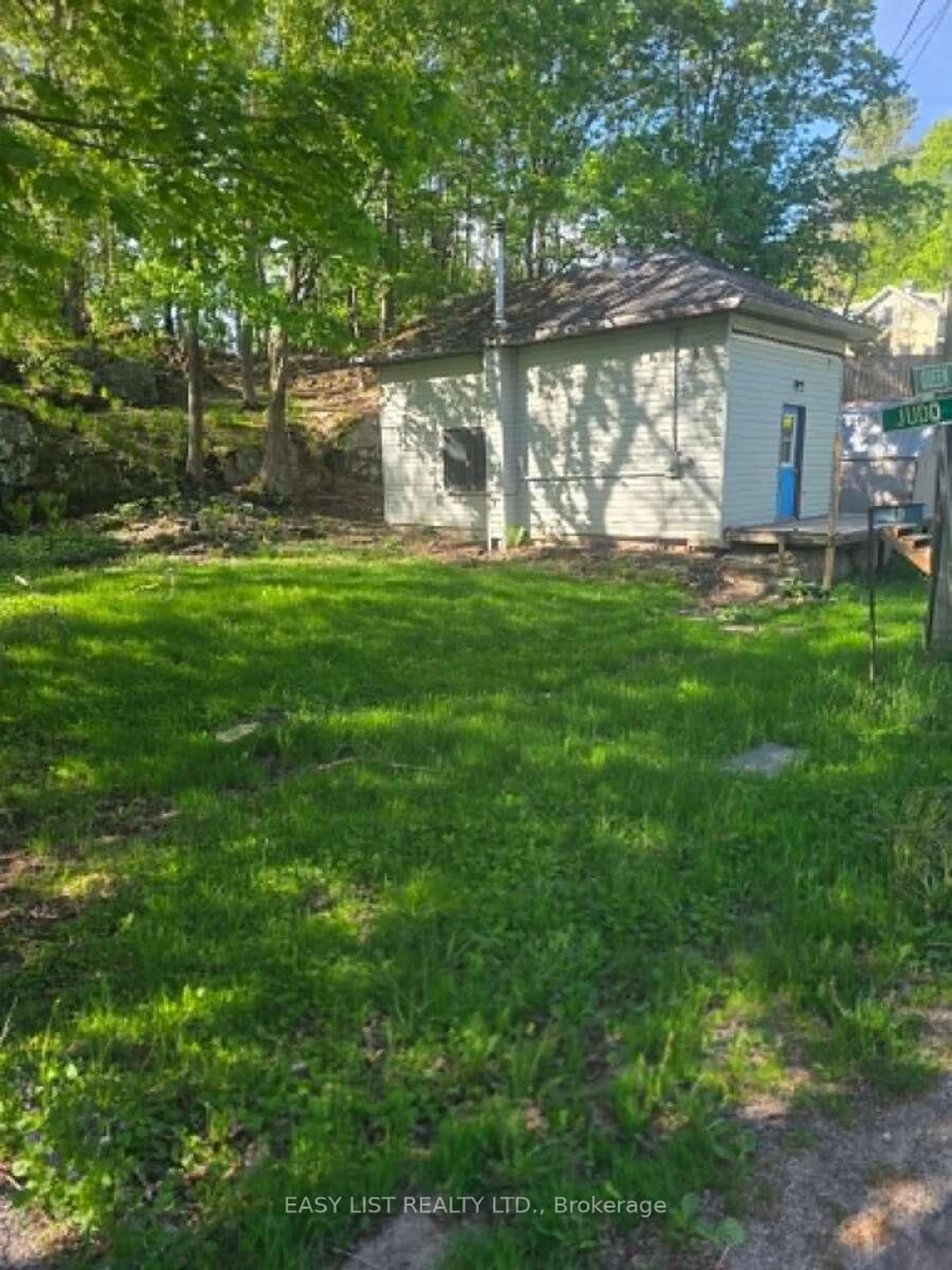 Shed for 19 Queen St, Rideau Lakes Ontario K0E 1N0