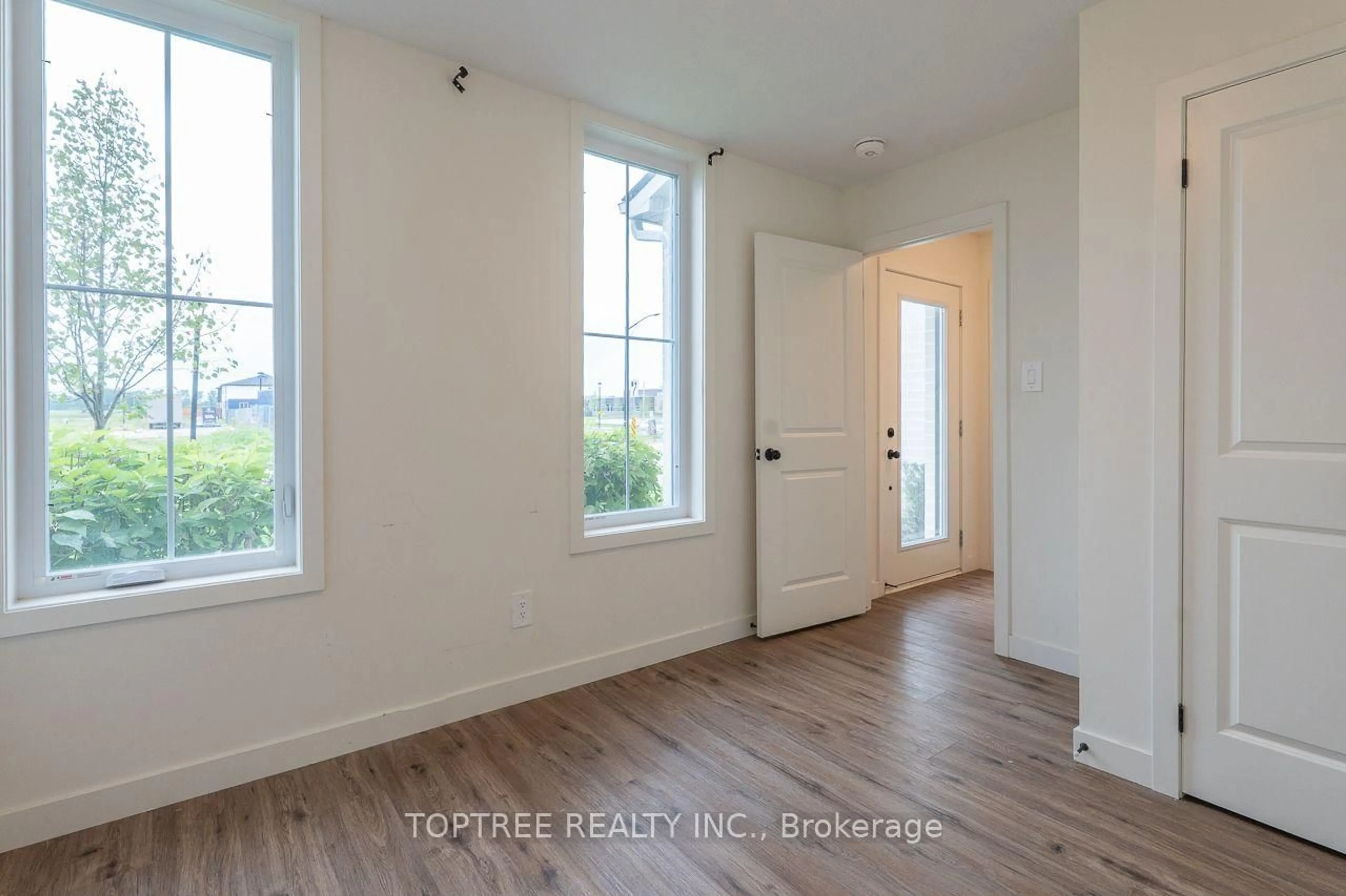 A pic of a room for 1781 Henrica Ave #106, London North Ontario N6G 0Y2