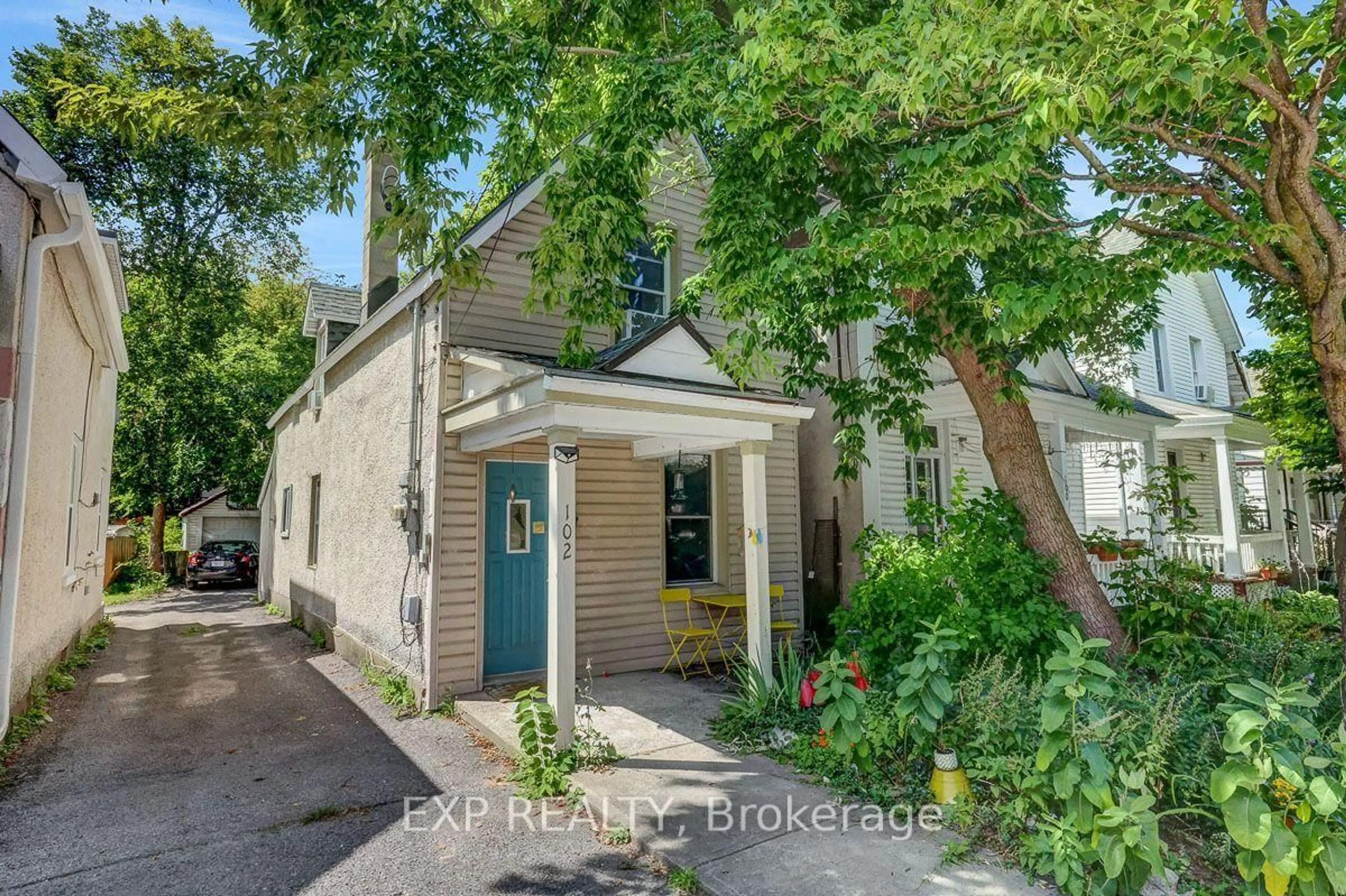 Unknown for 102 Lebreton St, Ottawa Ontario K1R 7H4