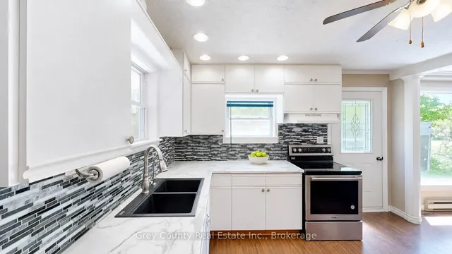 580293 Sideroad 60 Sdrd, Chatsworth 4