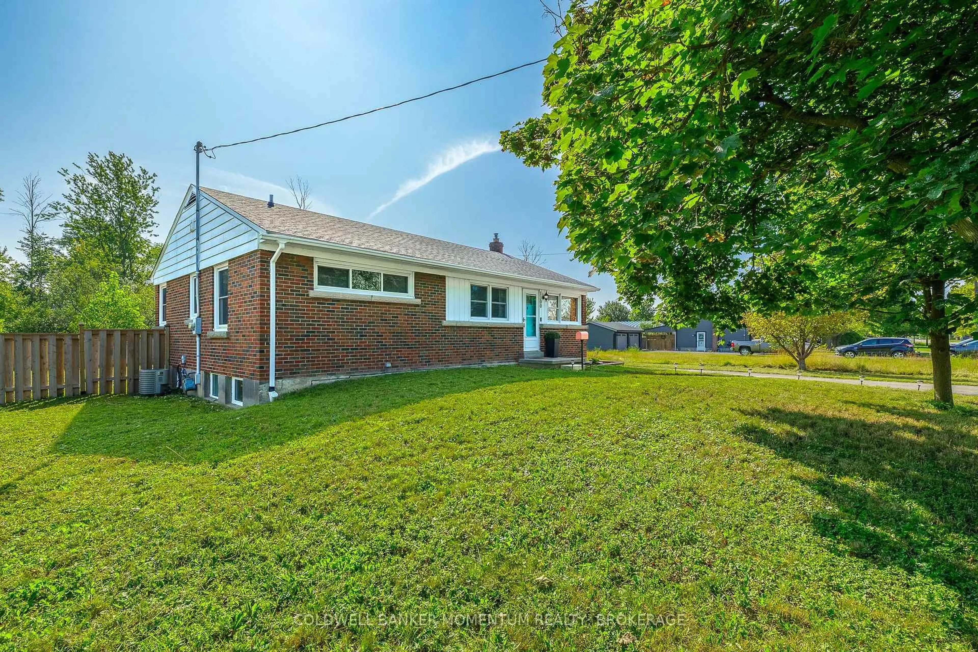 A pic from outside/outdoor area/front of a property/back of a property/a pic from drone, street for 1300 Spears Rd, Fort Erie Ontario L2A 4N3