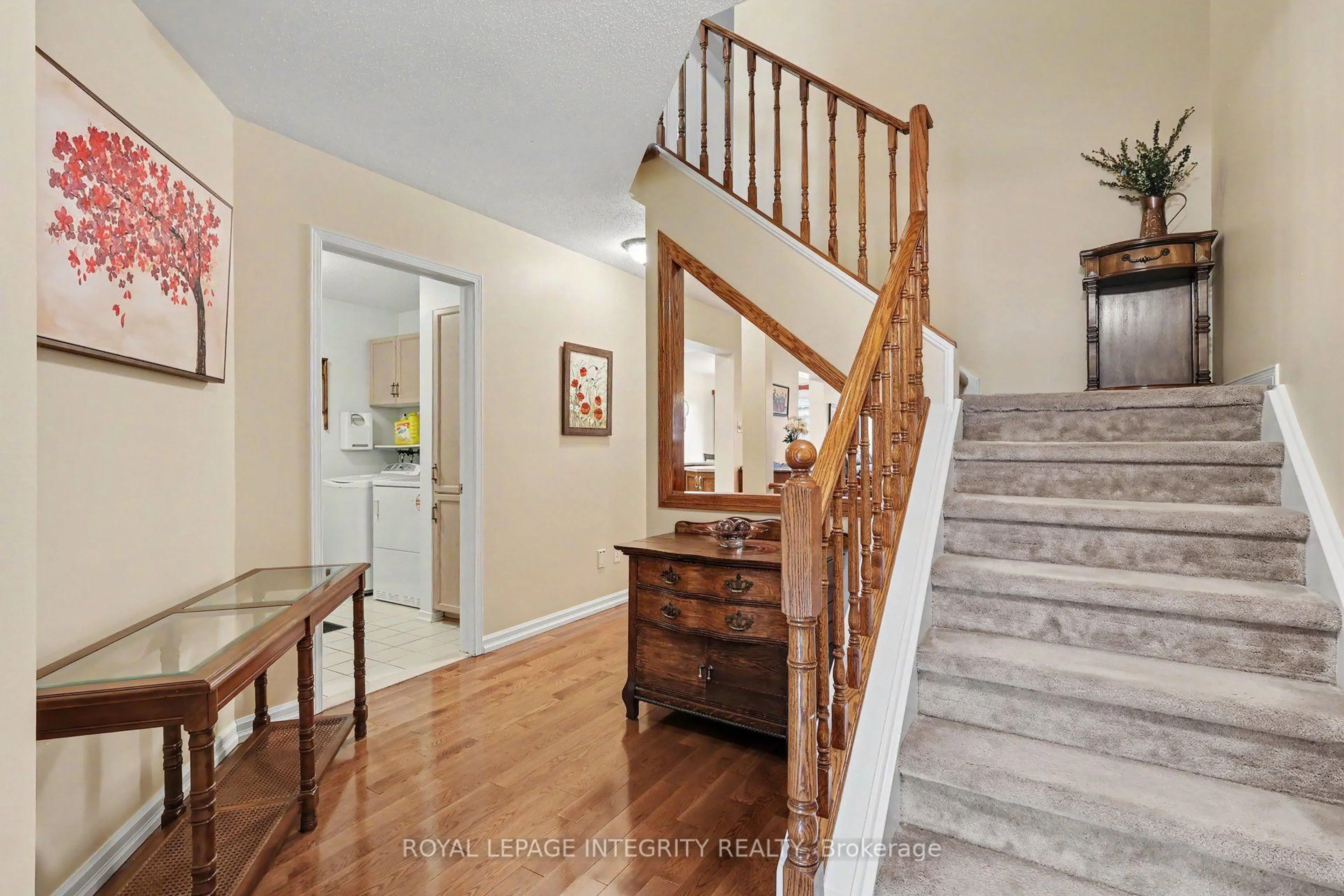 Unknown for 16 Streamwood Lane, Ottawa Ontario K1T 3R1