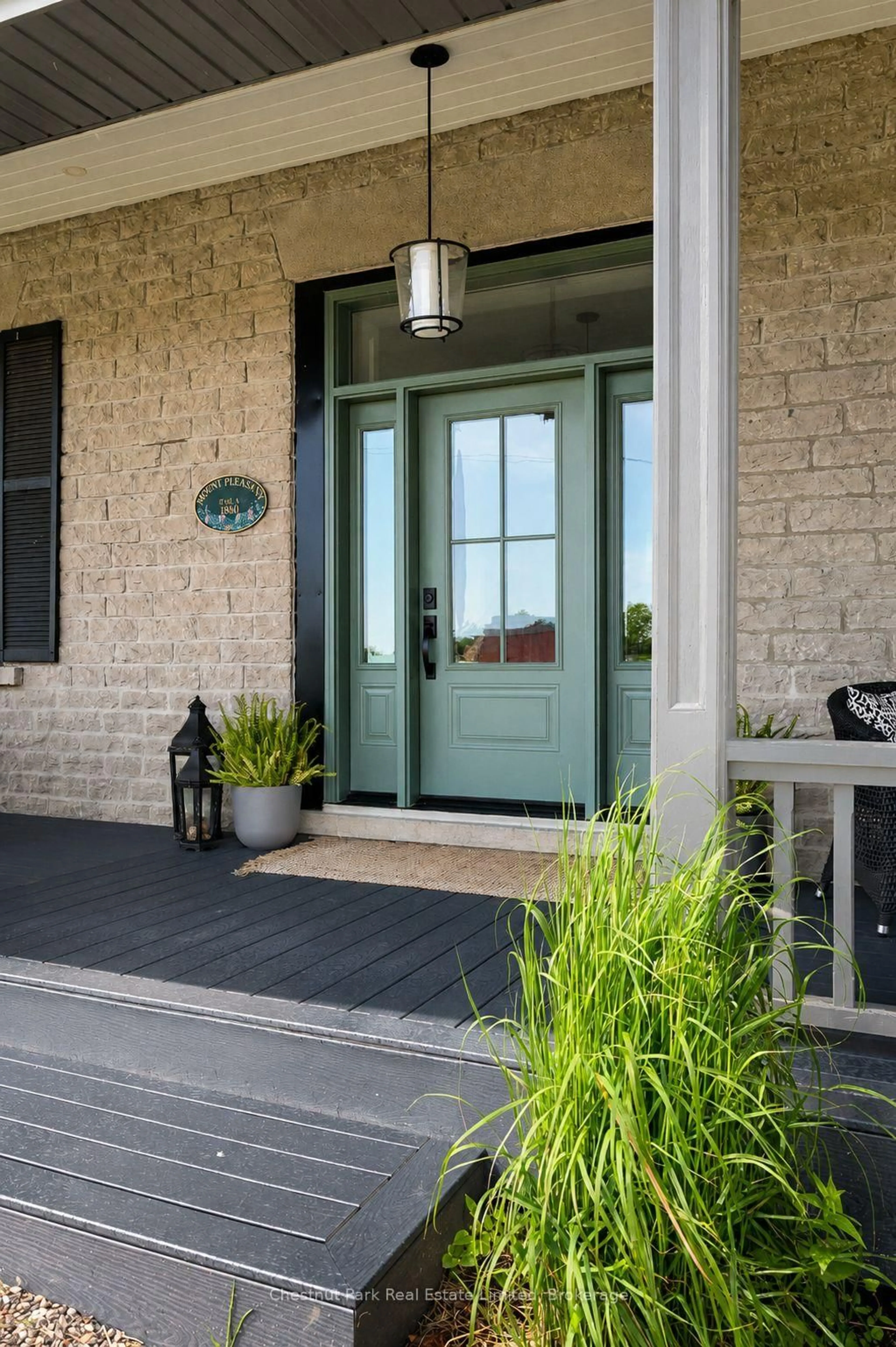 Indoor entryway for 60 Bakker Rd, Prince Edward County Ontario K0K 2J0