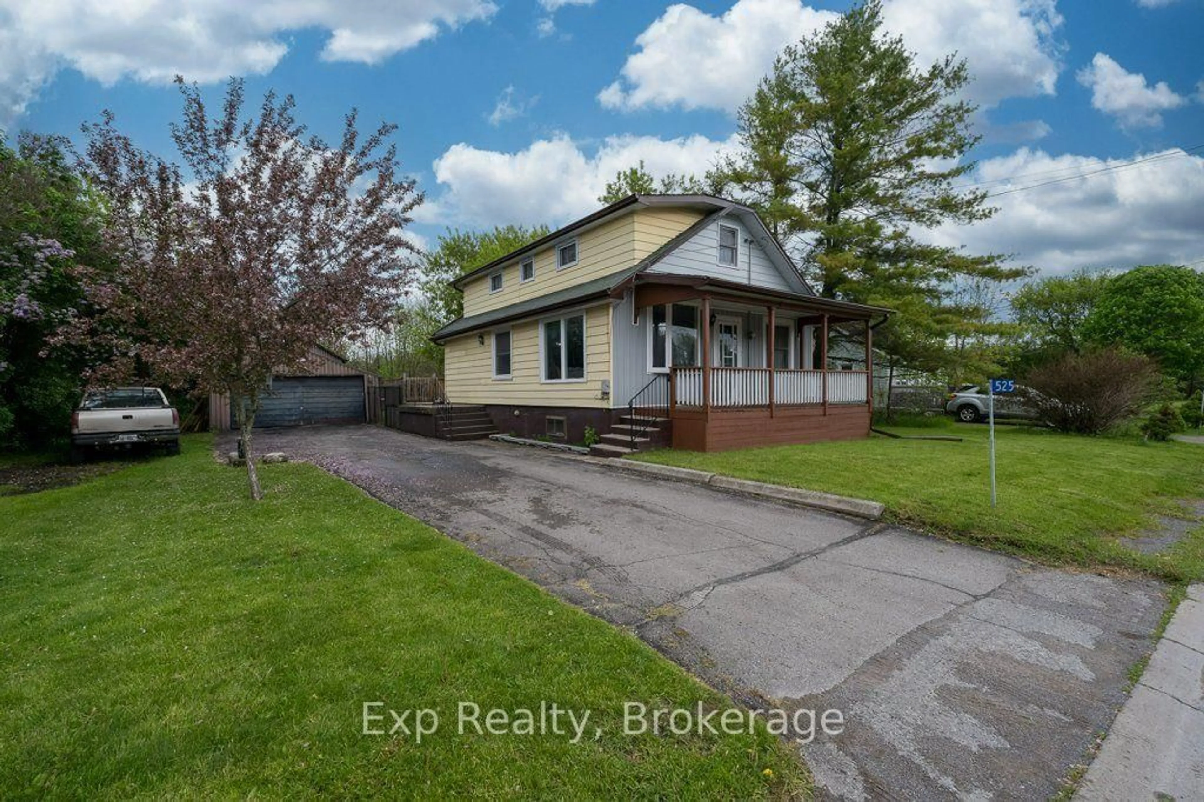 A pic from outside/outdoor area/front of a property/back of a property/a pic from drone, building for 525 Cannifton Rd, Corbyville Ontario K0K 1V0