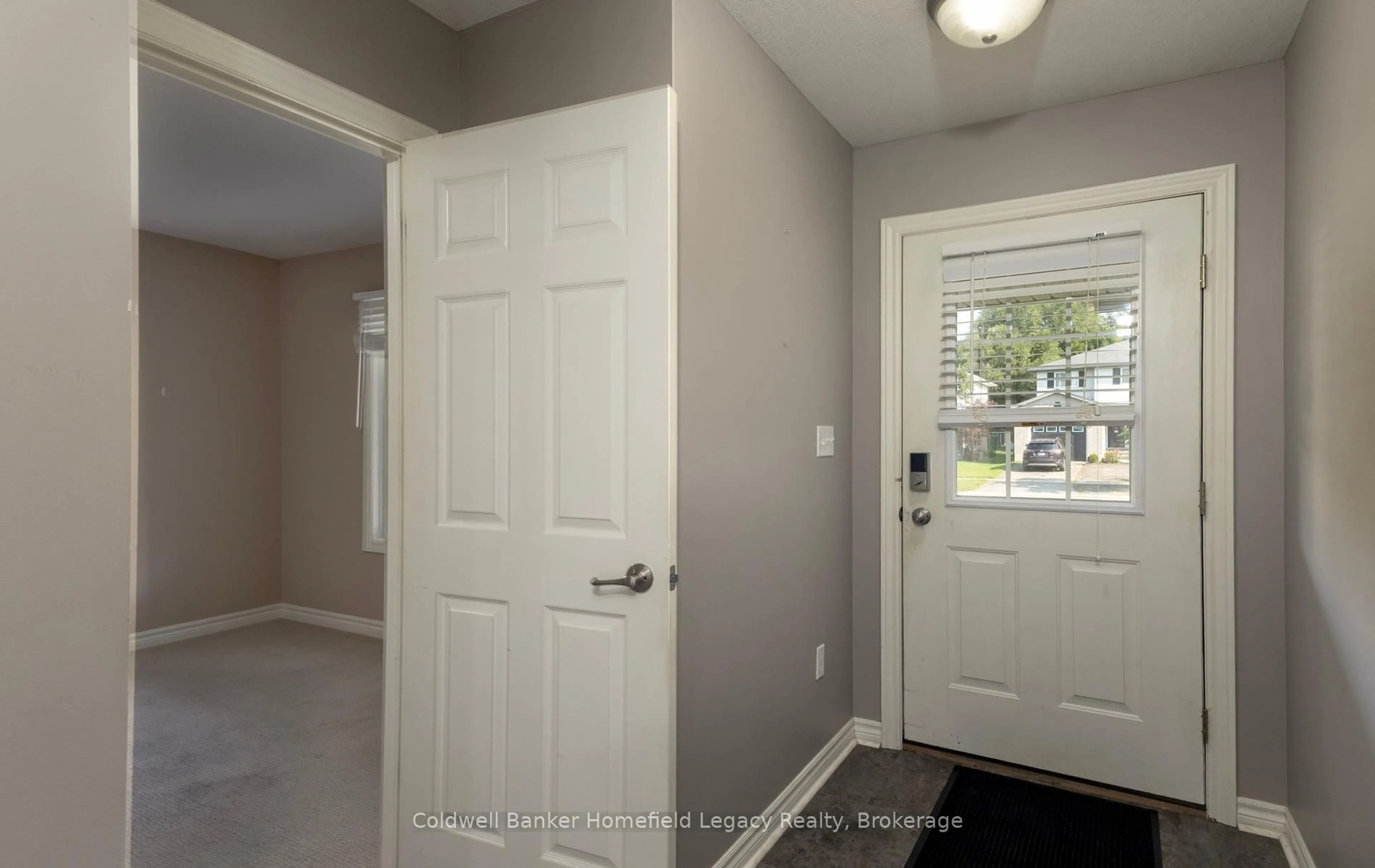 Indoor entryway for 144 Southvale Rd #3, St. Marys Ontario N4X 1E9