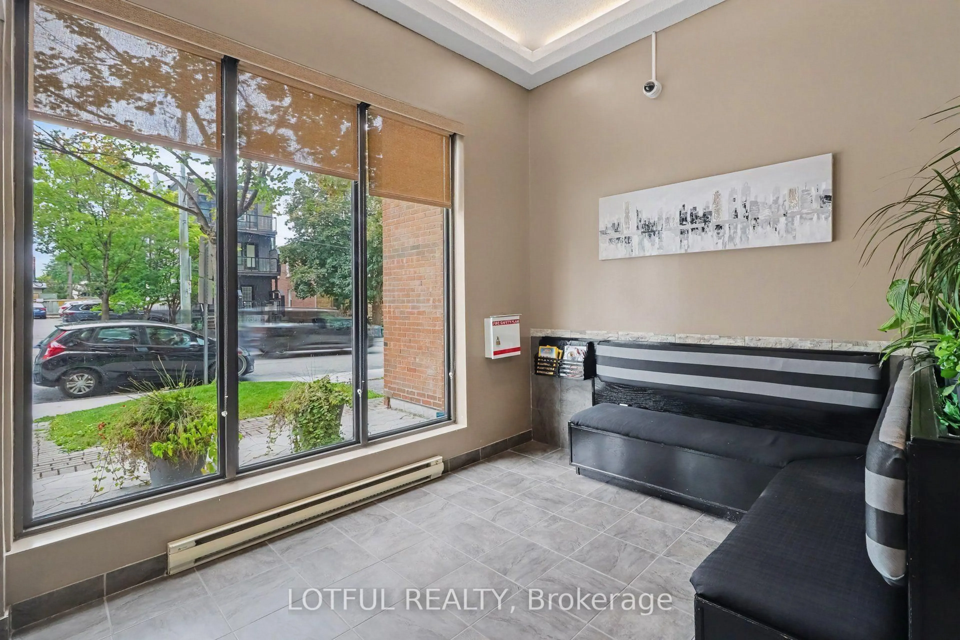 Unknown for 99 Holland Ave #605, Ottawa Ontario K1Y 0Y1