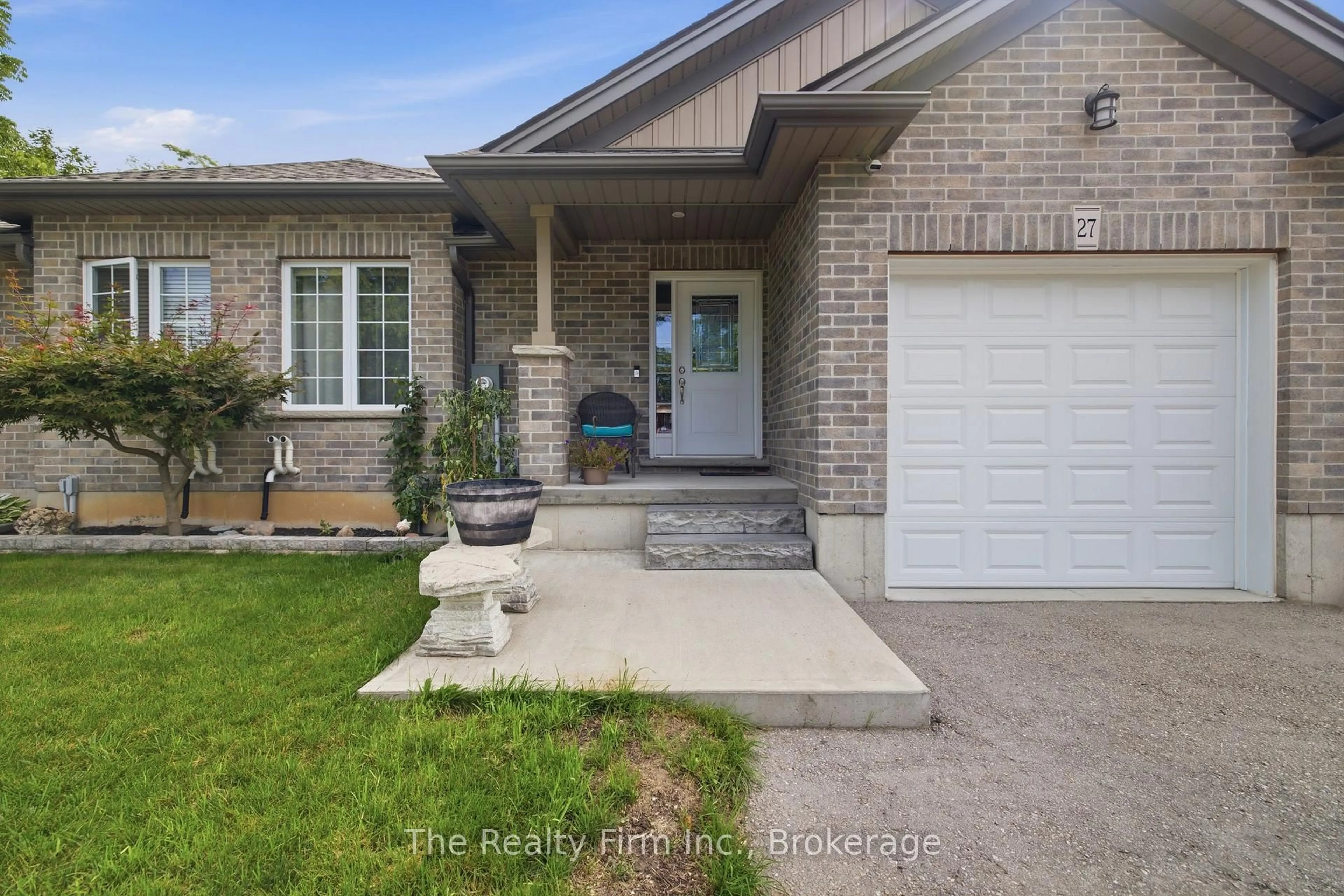 Home with brick exterior material, street for 27 Cronyn St, Woodstock Ontario N4S 3T4