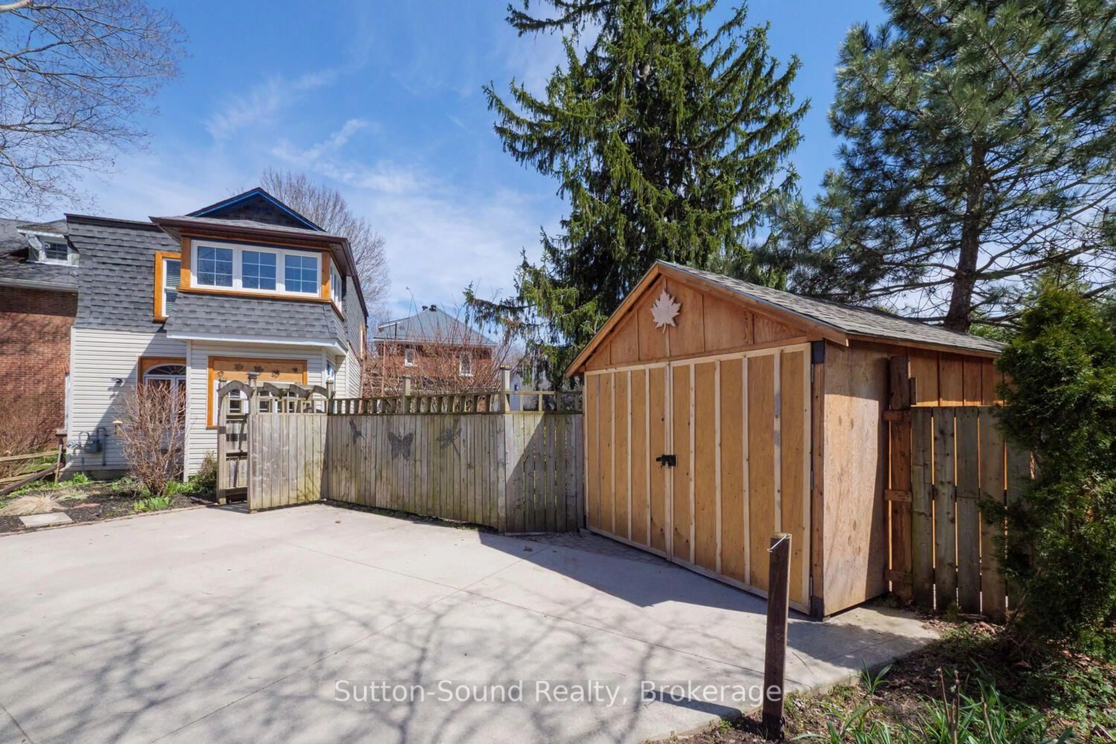 Unknown for 155 5th  A St, Owen Sound Ontario N4K 1C4