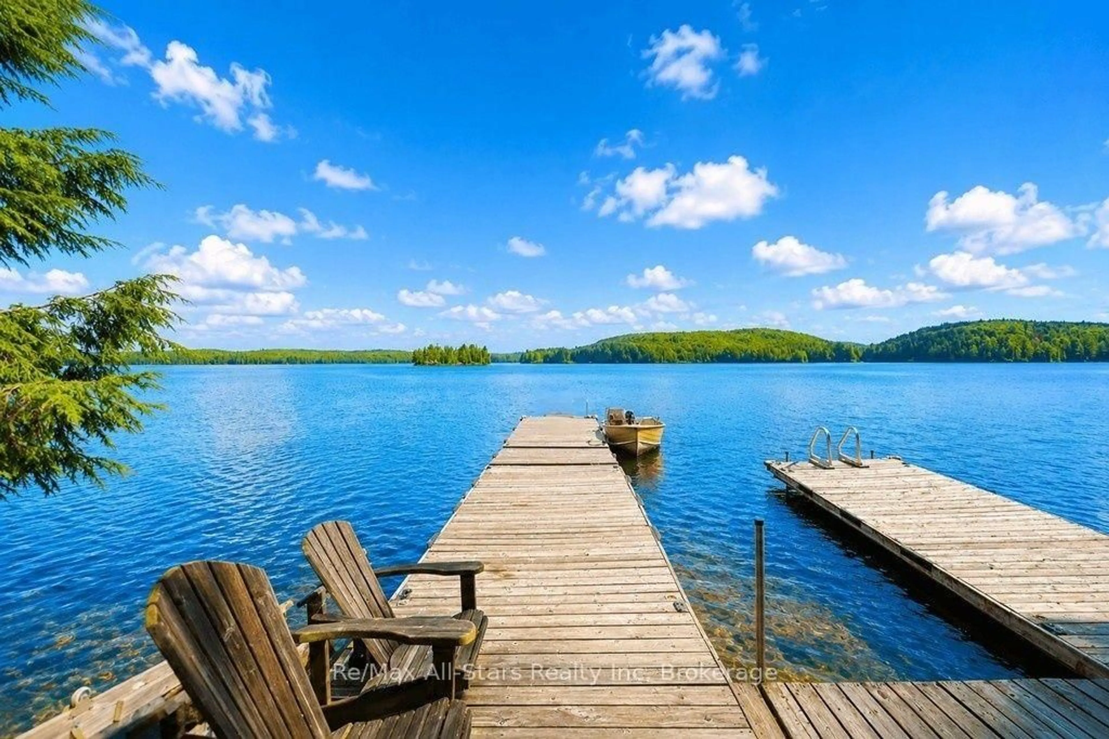 Patio, water/lake/river/ocean view for 1142 Smoke Lake, South Algonquin Ontario P0A 1H0