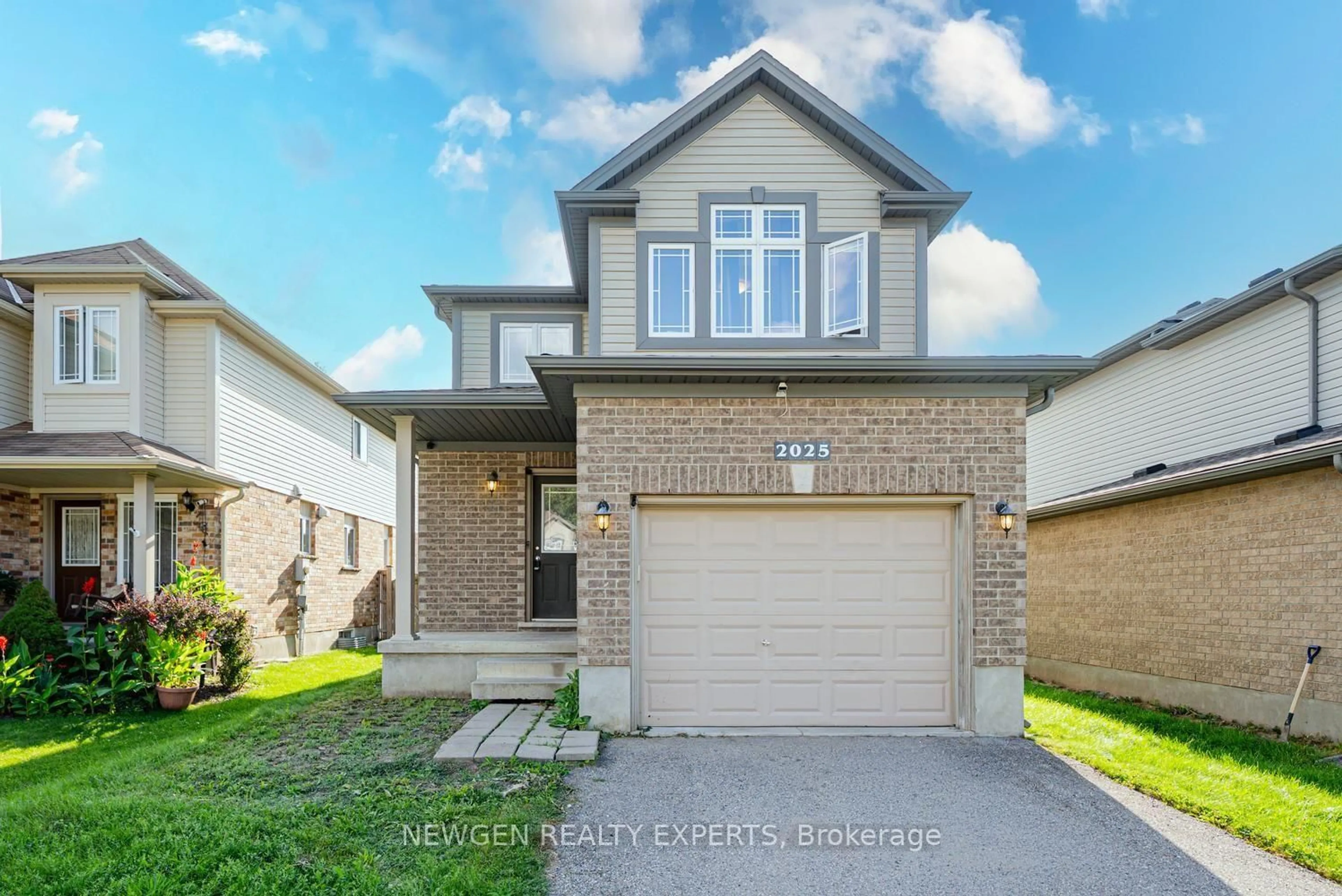 Home with brick exterior material, street for 2025 Denview Ave, London North Ontario N6G 0G3