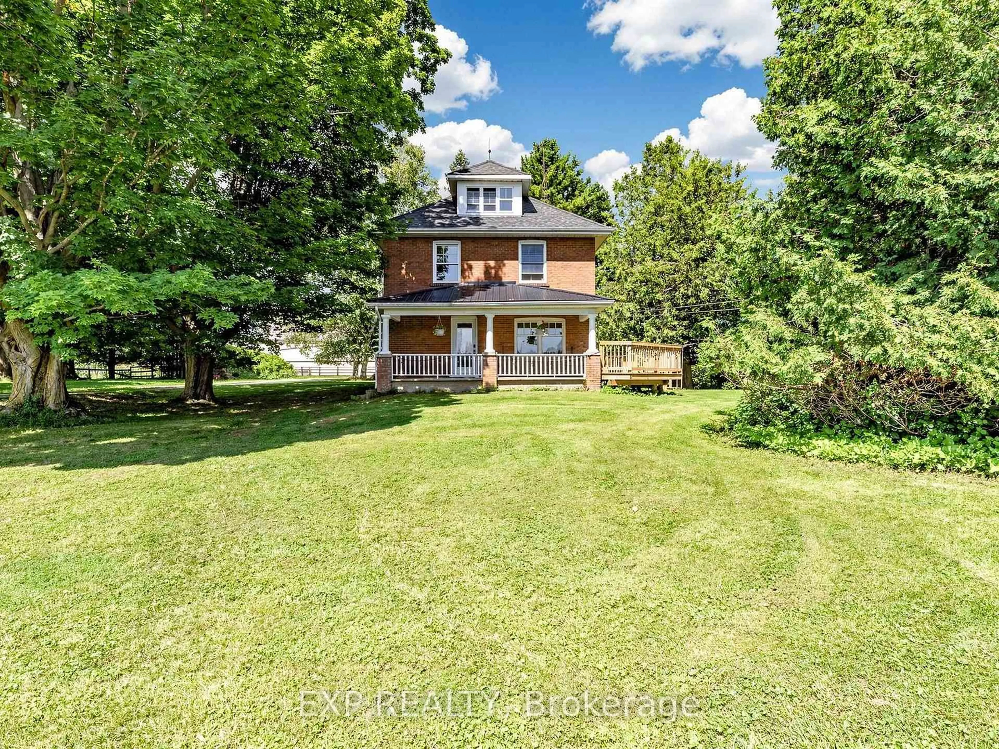 A pic from outside/outdoor area/front of a property/back of a property/a pic from drone, unknown for 430254 Sydenham-Lakeshore Dr, Meaford Ontario N0H 1B0