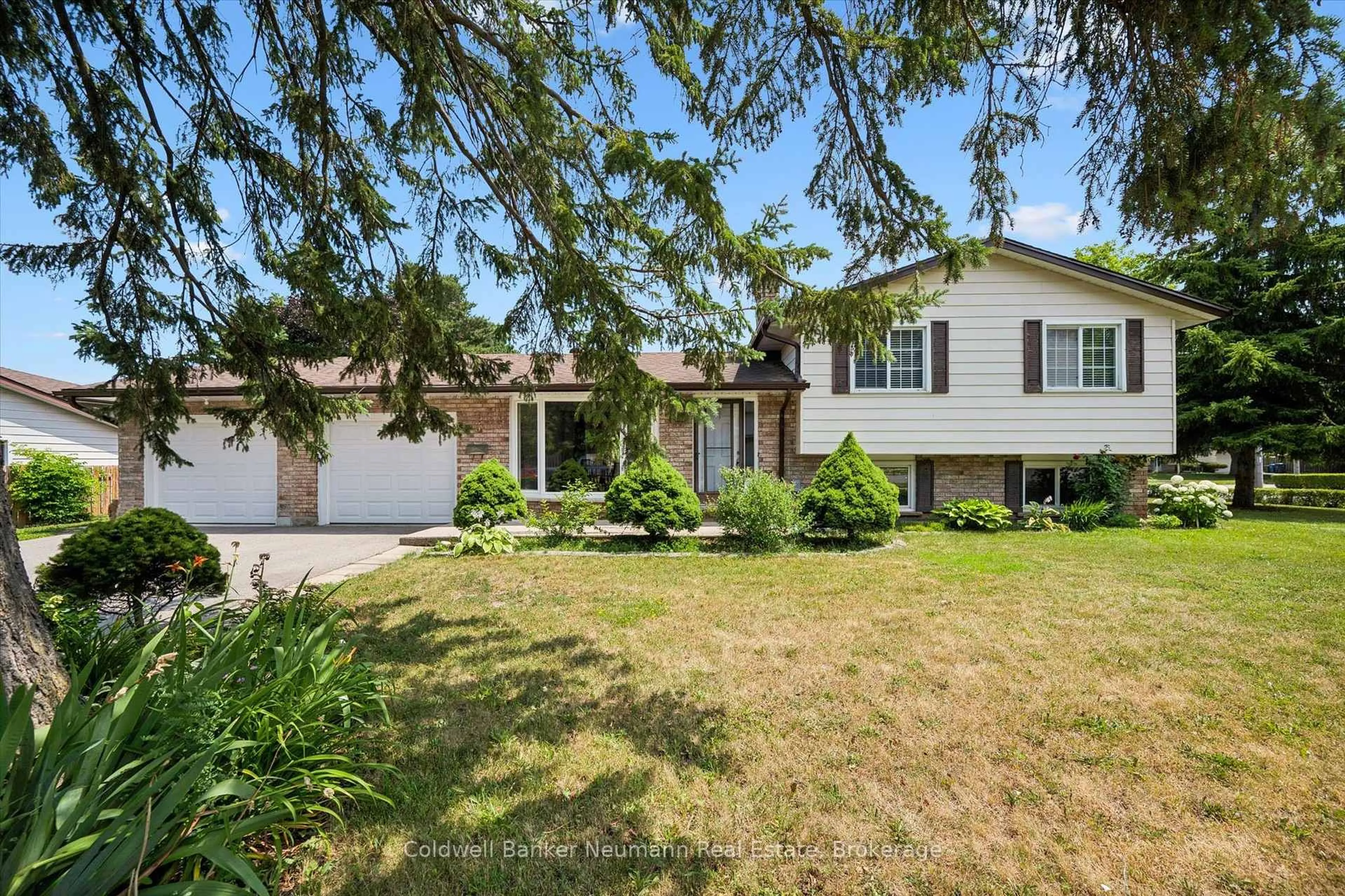 Unknown for 3 Meadow Cres, Guelph Ontario N1H 6V1