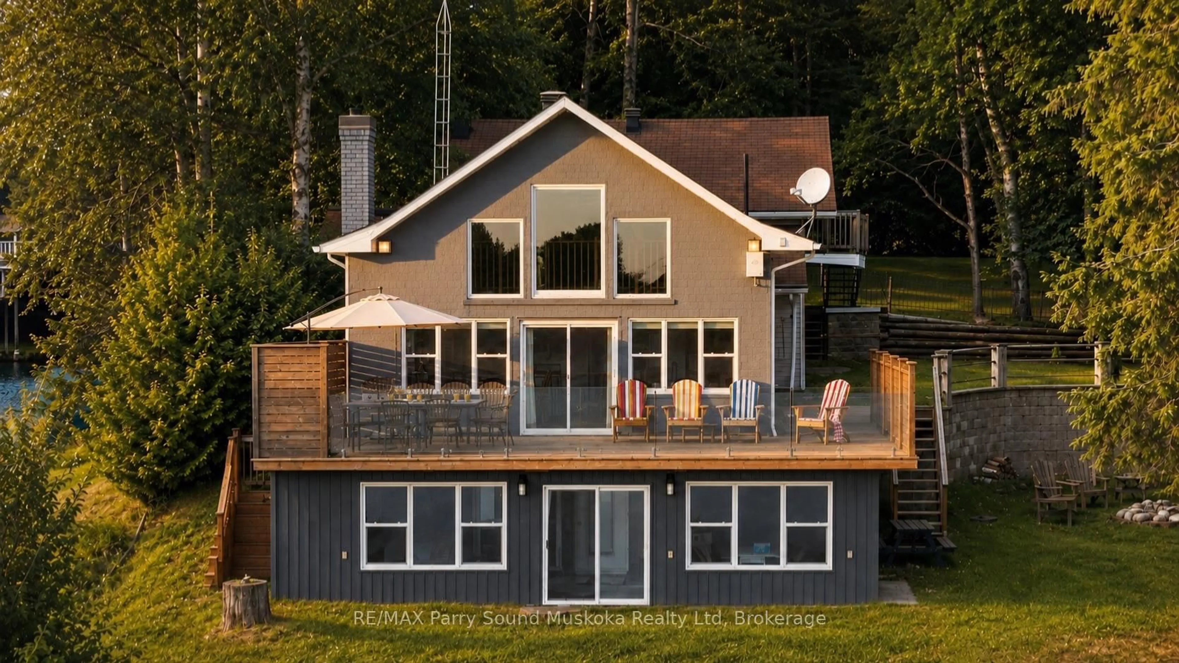 Home with vinyl exterior material, unknown for 247 Blue Jay Rd, French River Ontario P0M 2N0