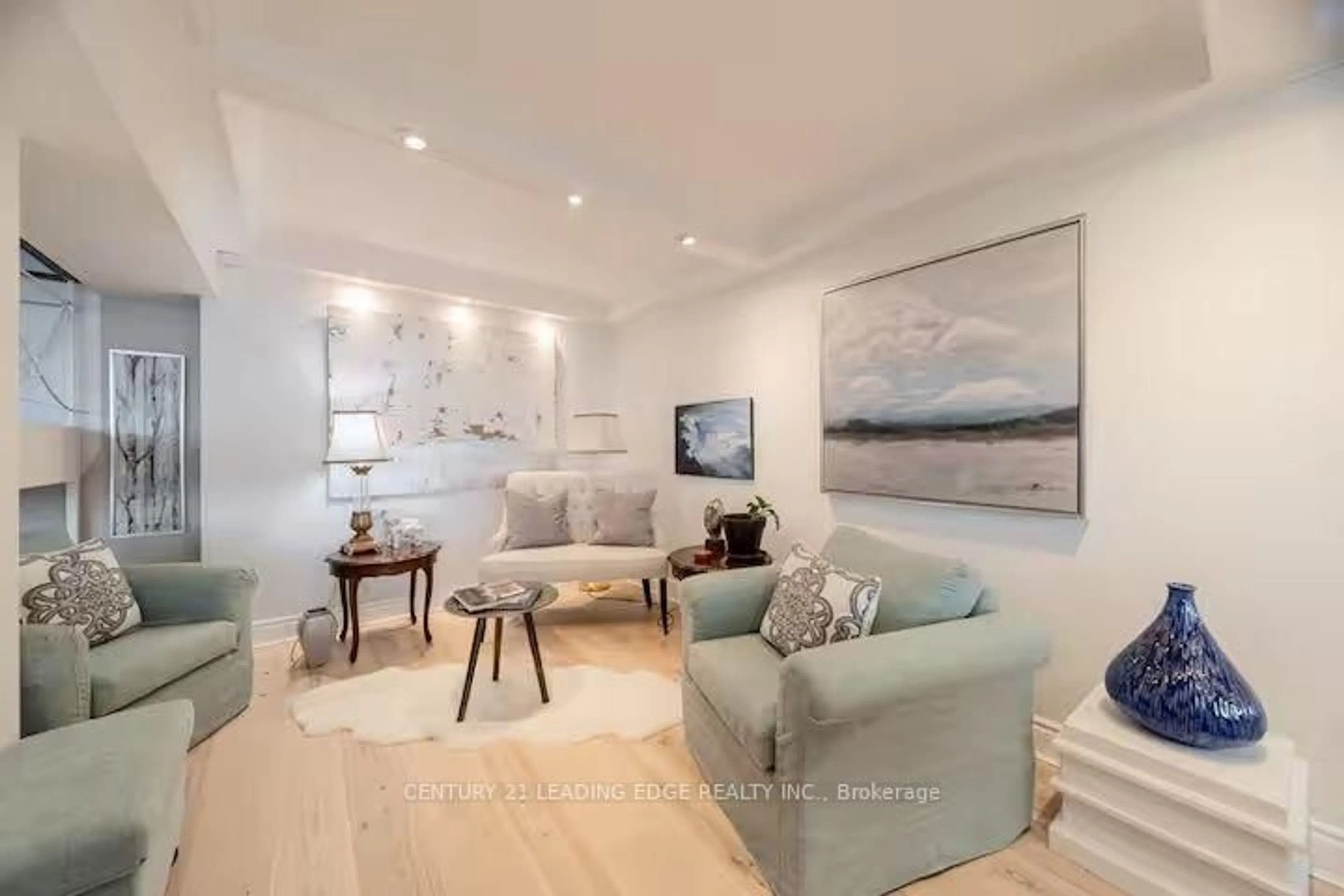 Living room with furniture, unknown for 380 King St #1805, London East Ontario N6B 3L6