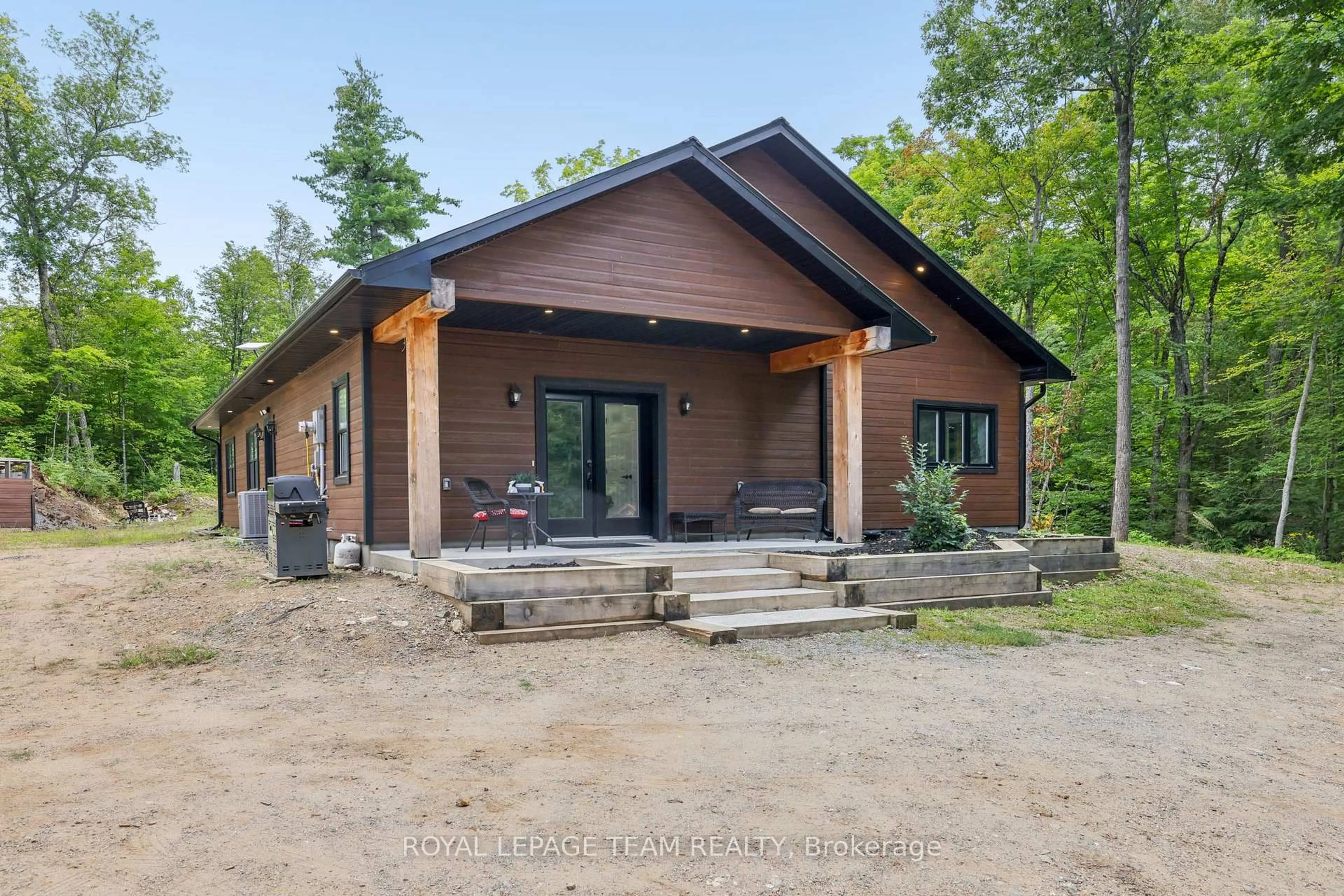 Home with brick exterior material, unknown for 921 Ferguson Lake Rd, Calabogie Ontario K0J 1H0