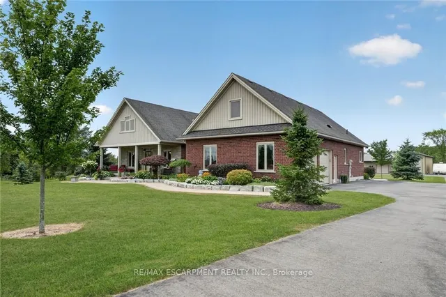 846 Regional Road 27, West Lincoln 2