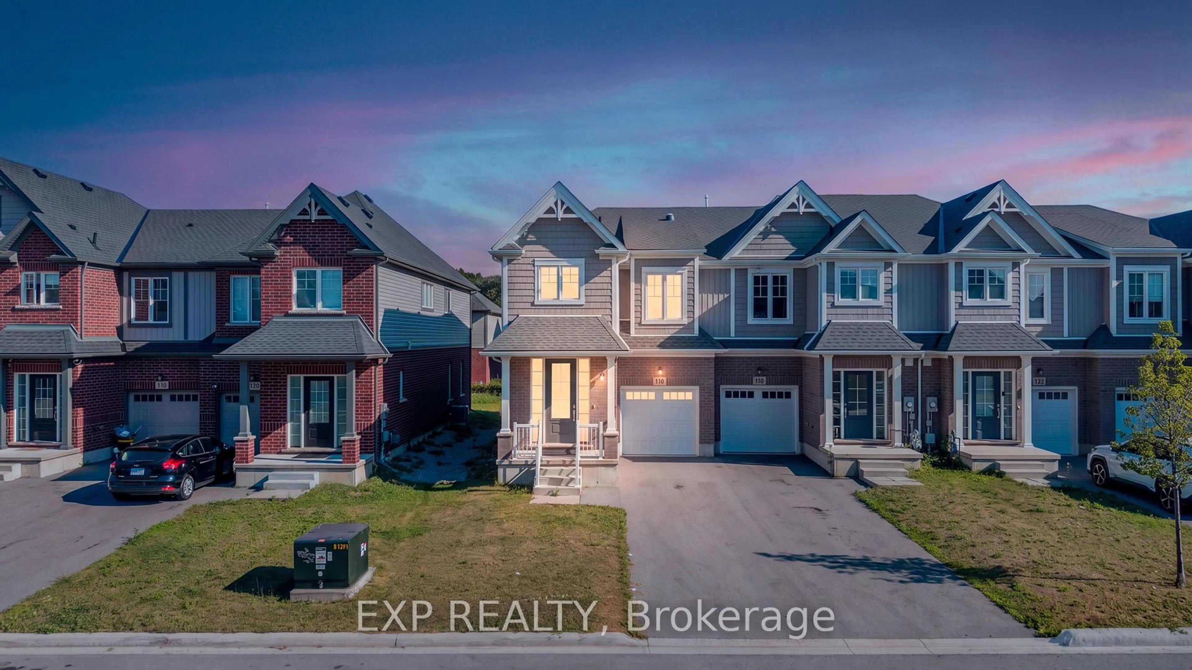 A pic from outside/outdoor area/front of a property/back of a property/a pic from drone, street for 116 Bur Oak Dr, Thorold Ontario L2V 0L8