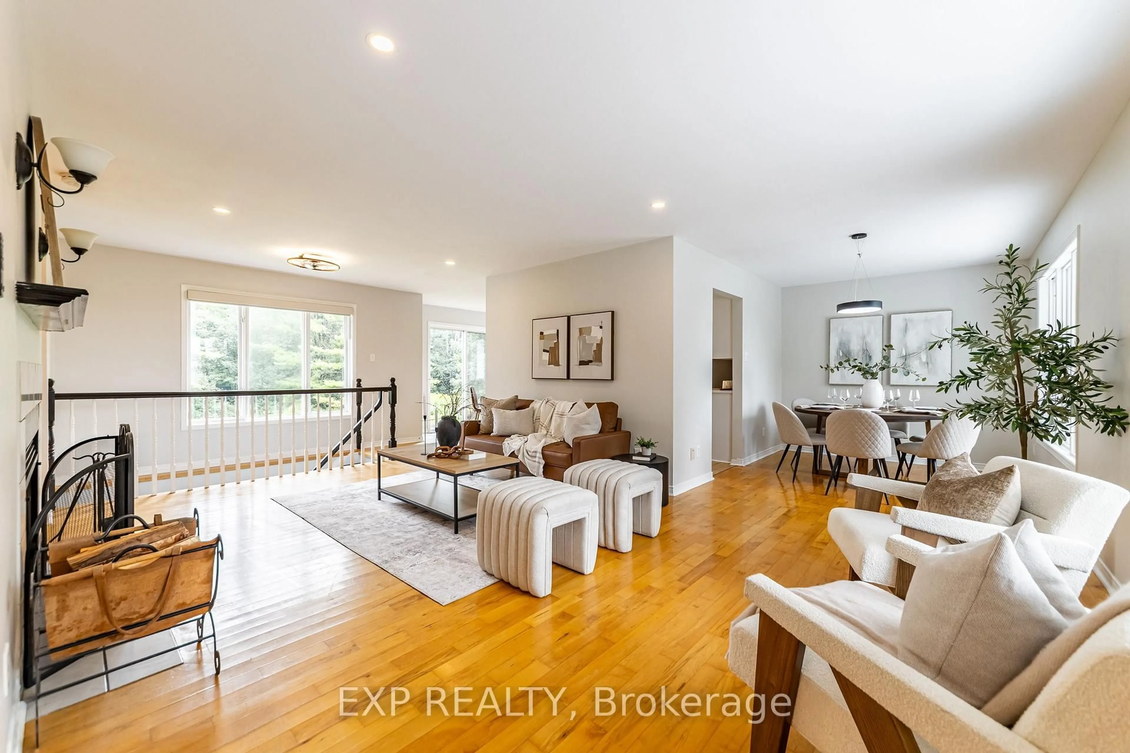 Living room with furniture, wood/laminate floor for 511 Townline Rd, North Grenville Ontario K0G 1J0