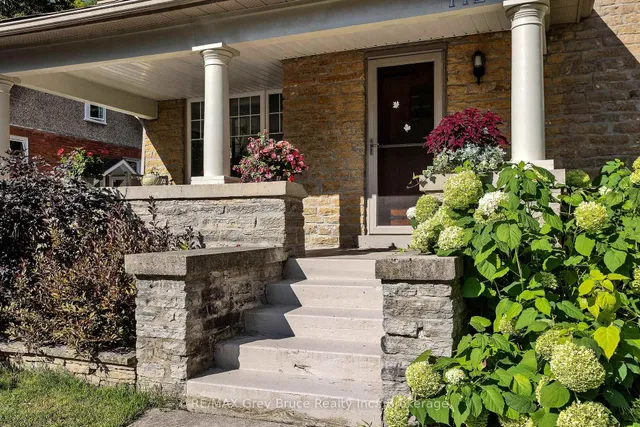 772 3rd Ave, Owen Sound 5