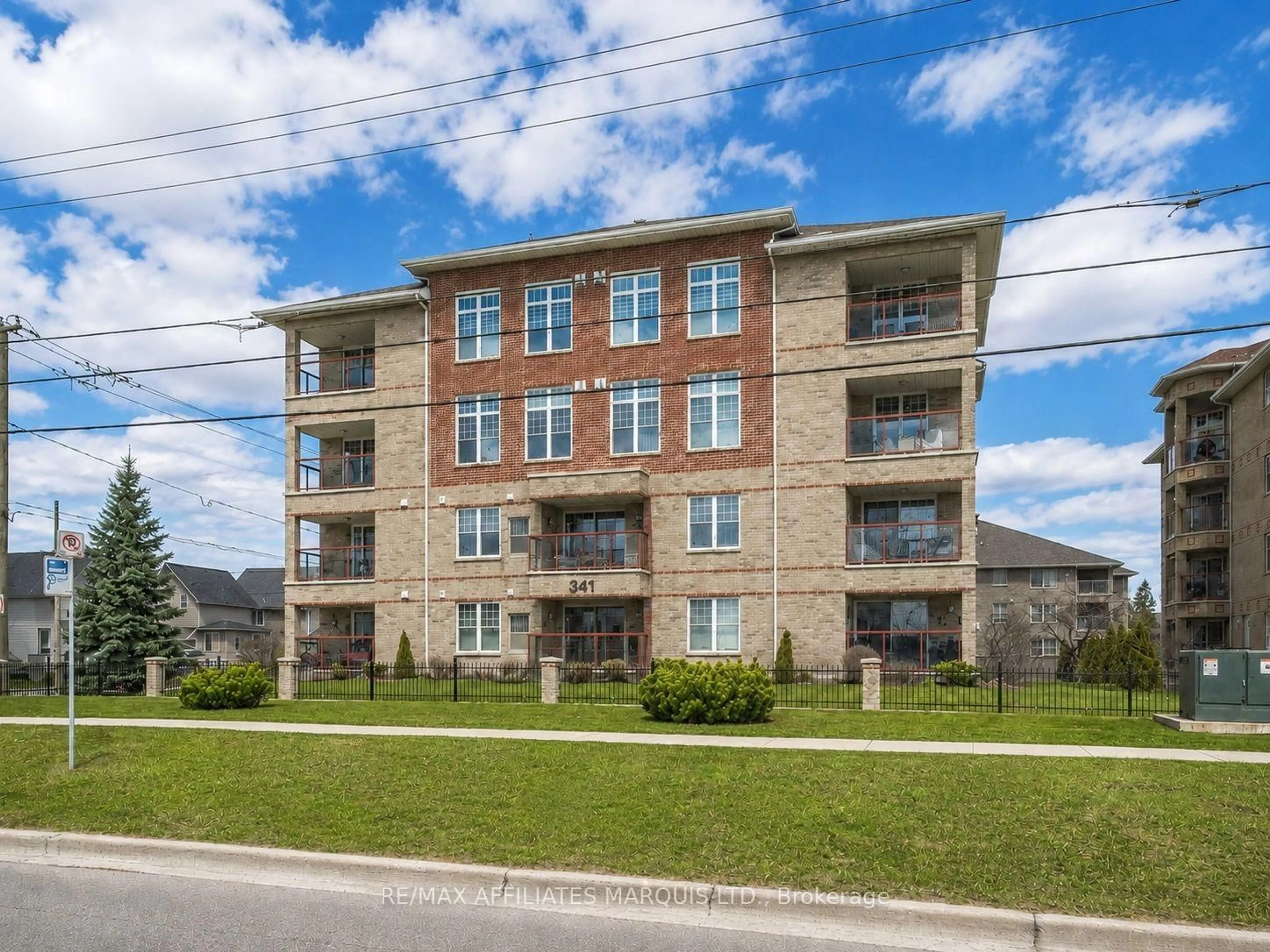 Unknown for 341 Water St #402, Cornwall Ontario K6J 1A5
