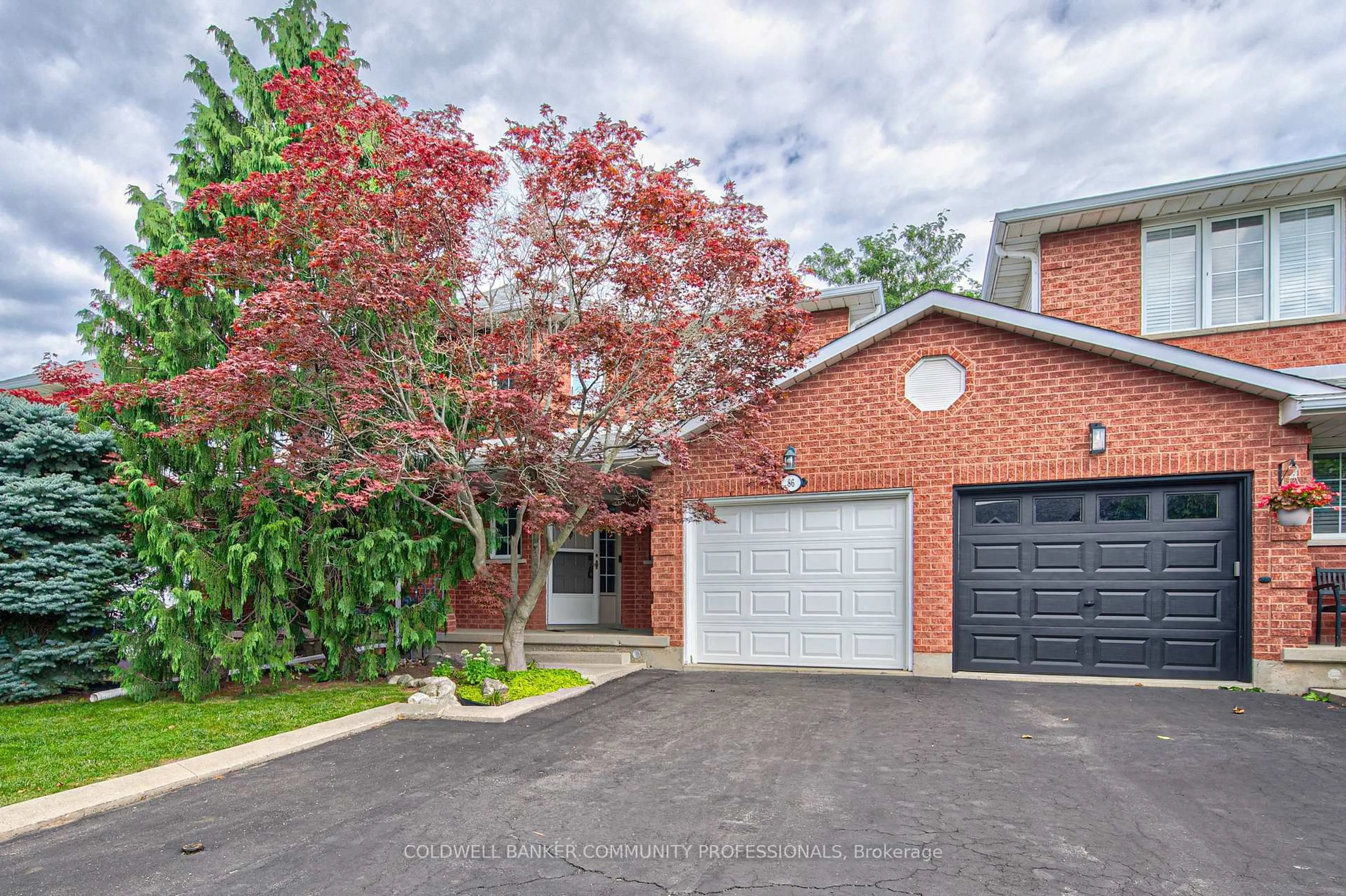 Home with brick exterior material, street for 86 Chelsea Cres, Hamilton Ontario L8E 5R8
