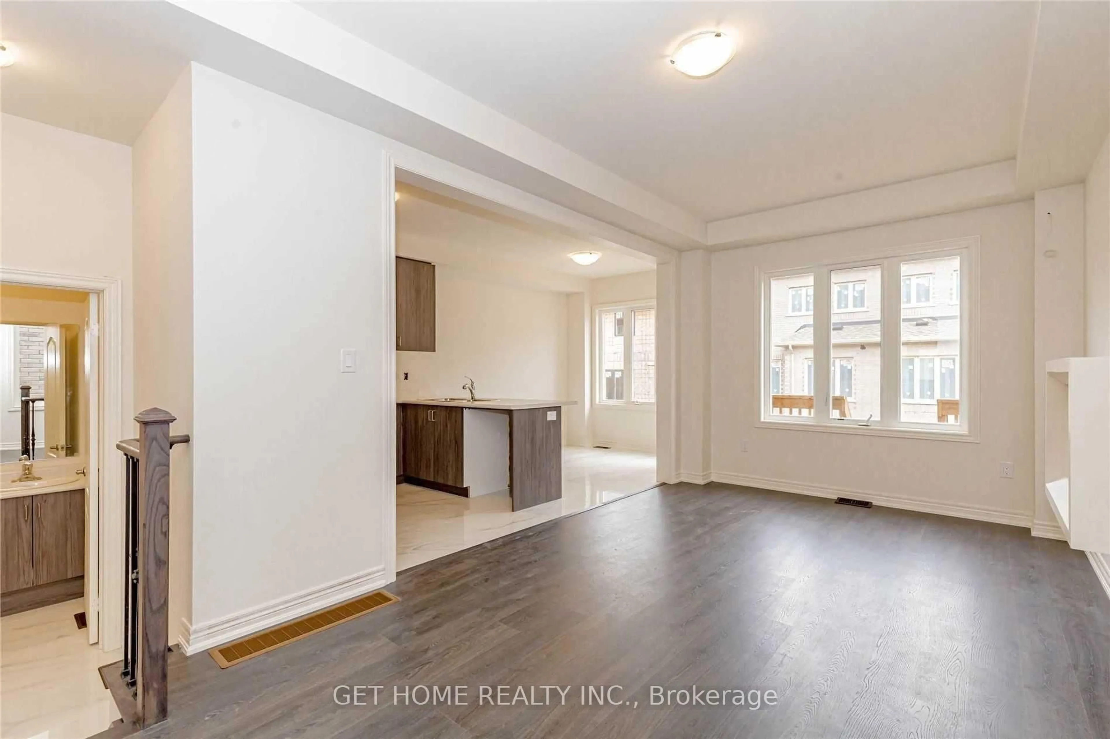 A pic of a room for 83 Westfield Cres, Hamilton Ontario L8B 1X9