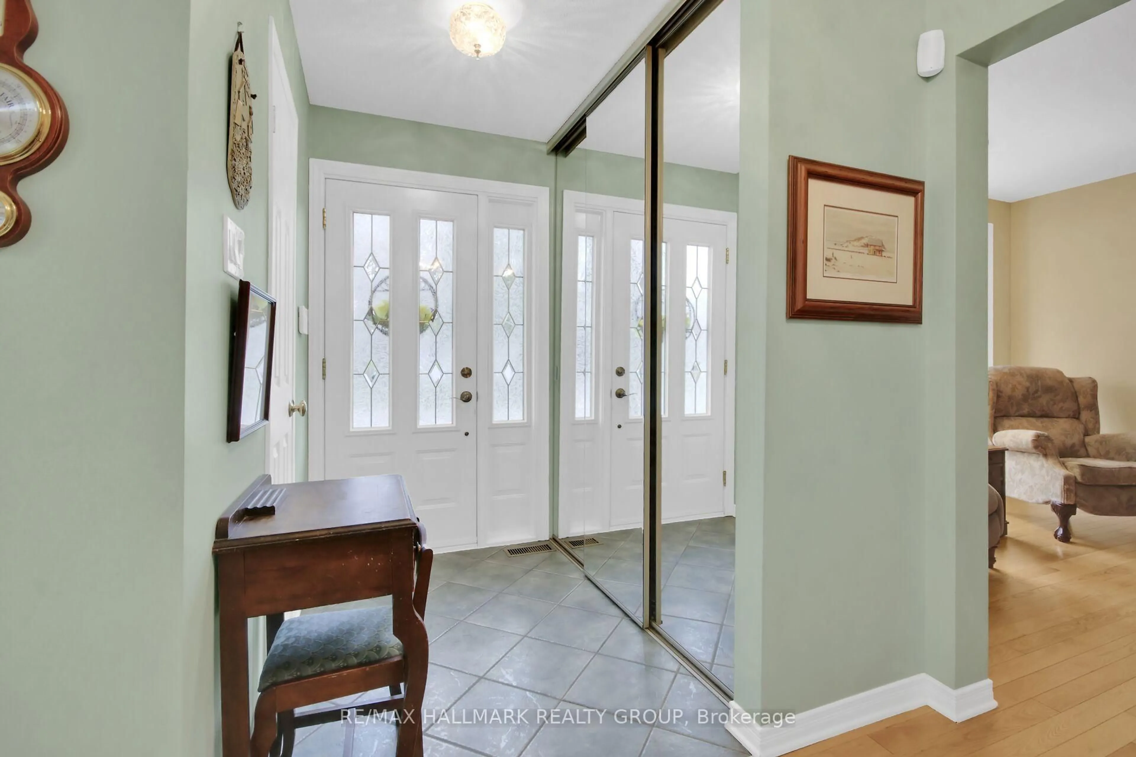 Indoor entryway for 56 Foxleigh Cres, Kanata Ontario K2M 1B7