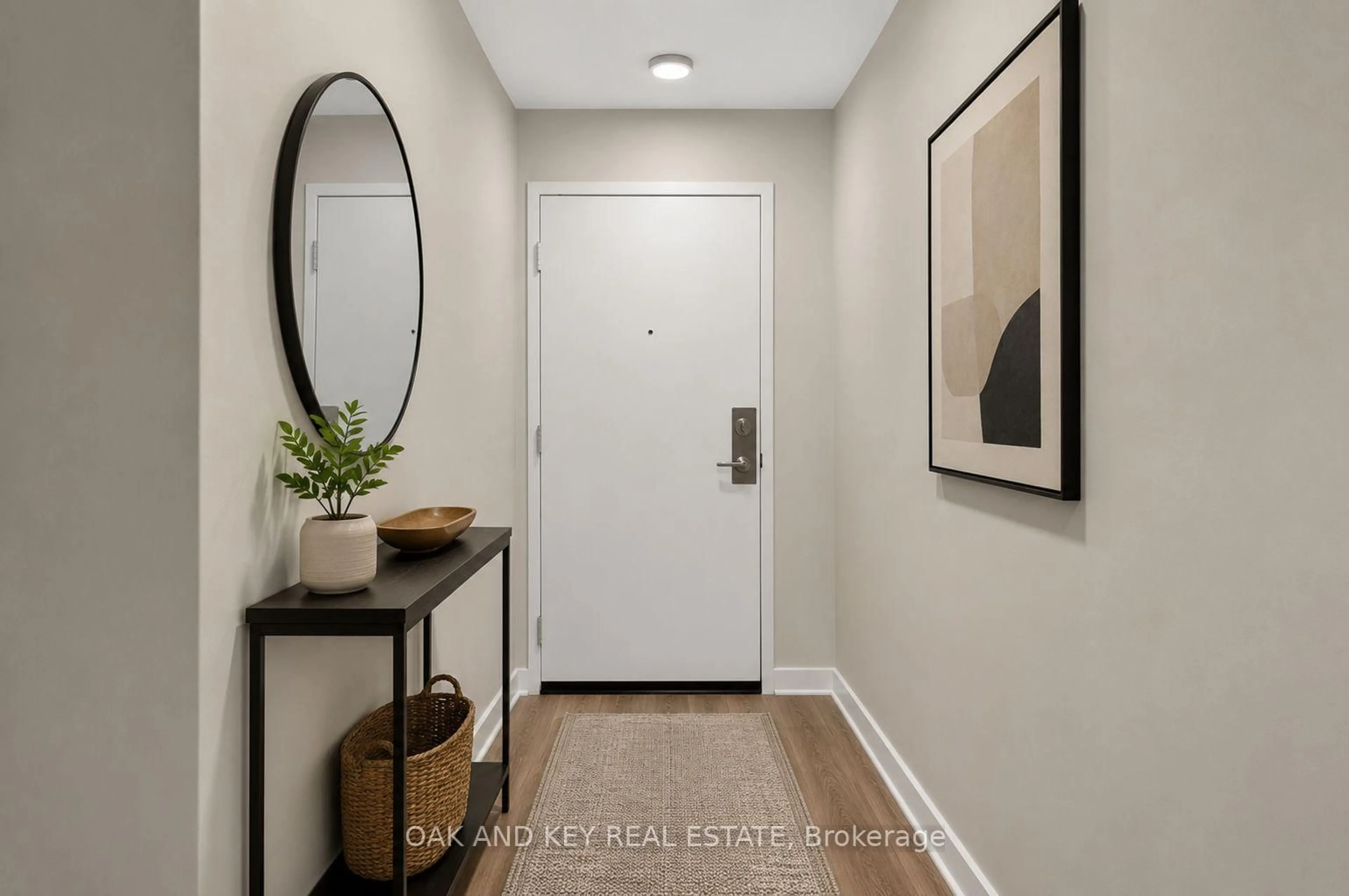 Indoor entryway for 573 Mornington Ave #705, London East Ontario N5Y 4T9