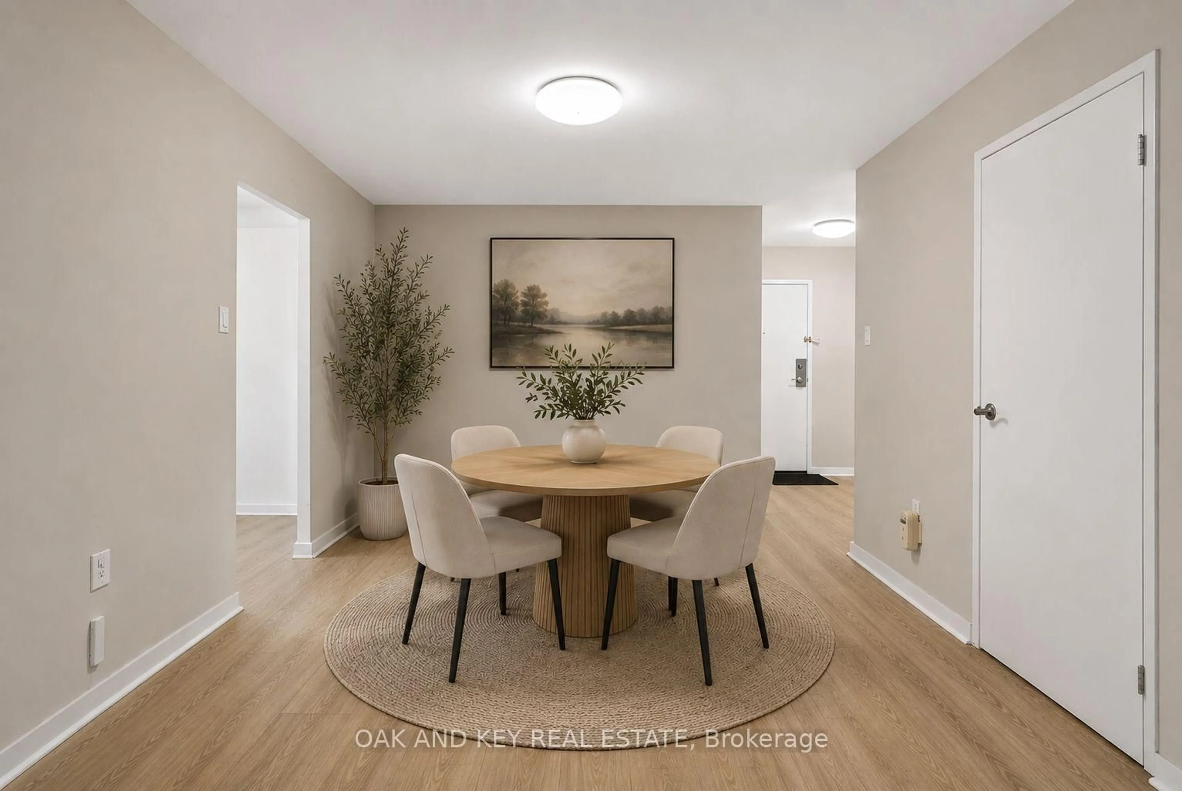 Dining room, wood/laminate floor for 573 Mornington Ave #705, London East Ontario N5Y 4T9