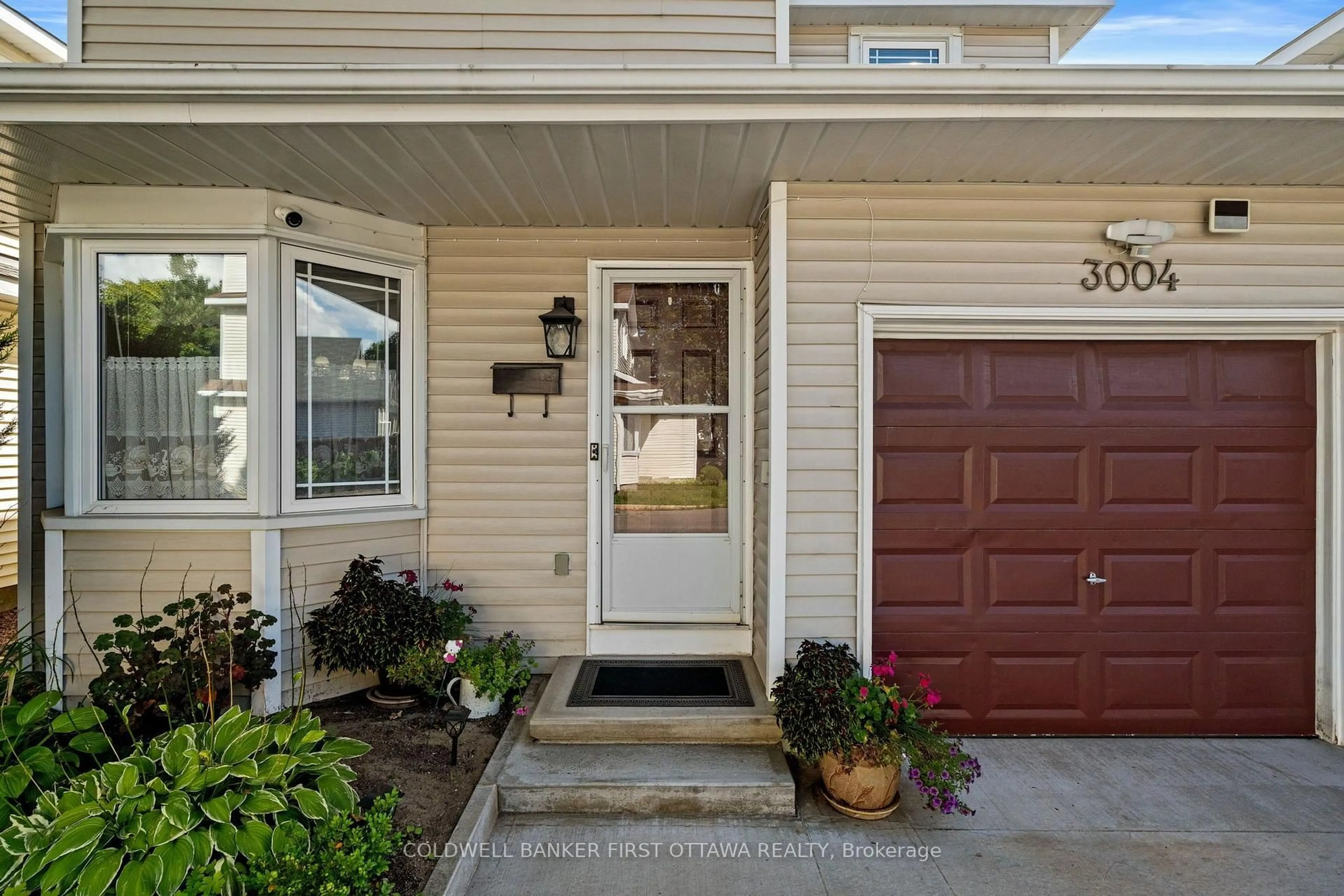 Unknown for 3004 VICTORIA HEIGHTS Cres, Ottawa Ontario K1T 3M7