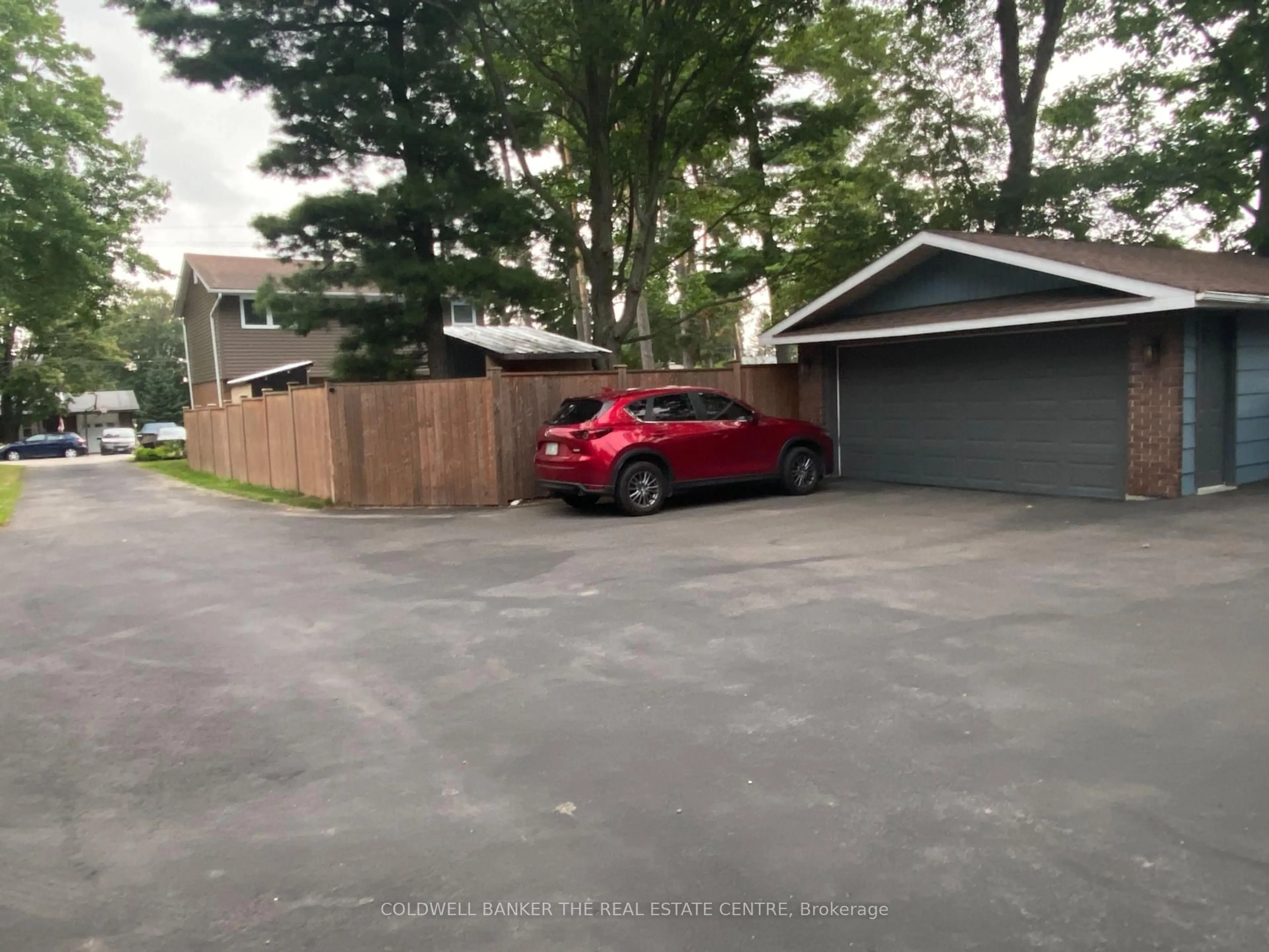 Unknown for 227 Parsons Ave, North Bay Ontario P1A 1T1