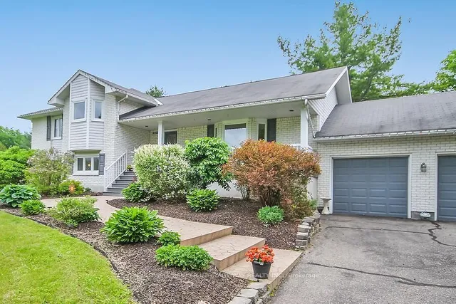 222 NORTH Rd, Smiths Falls 4