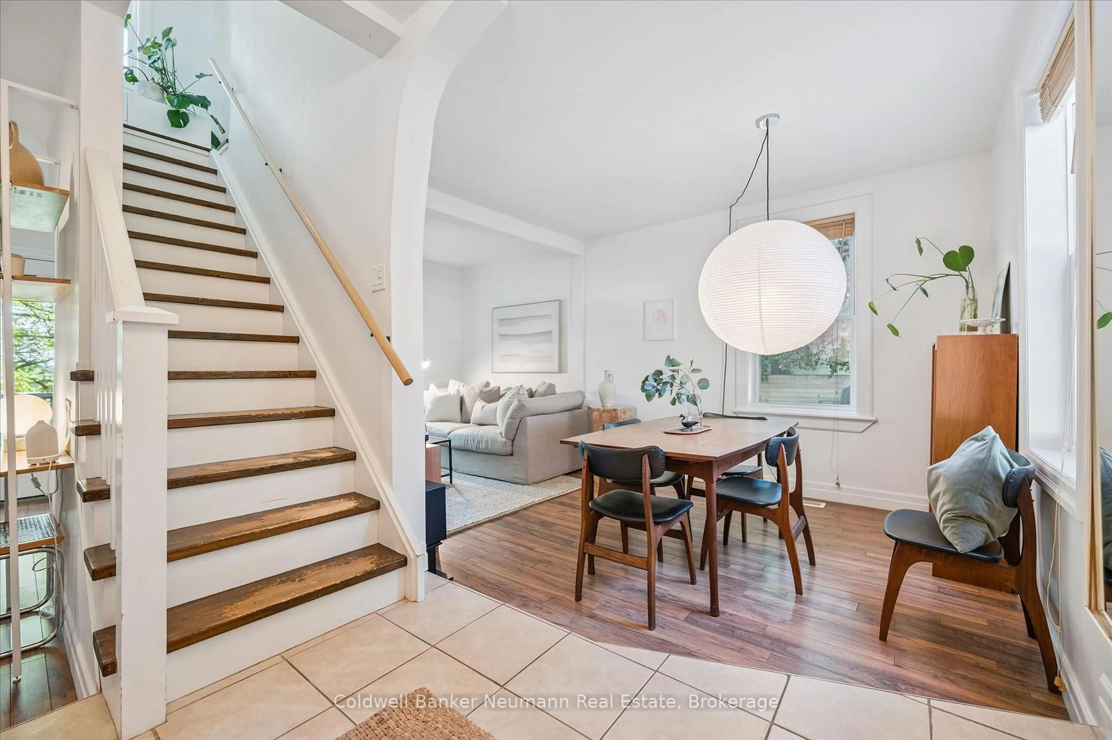 Unknown for 67 Grove St, Guelph Ontario N1E 2W6