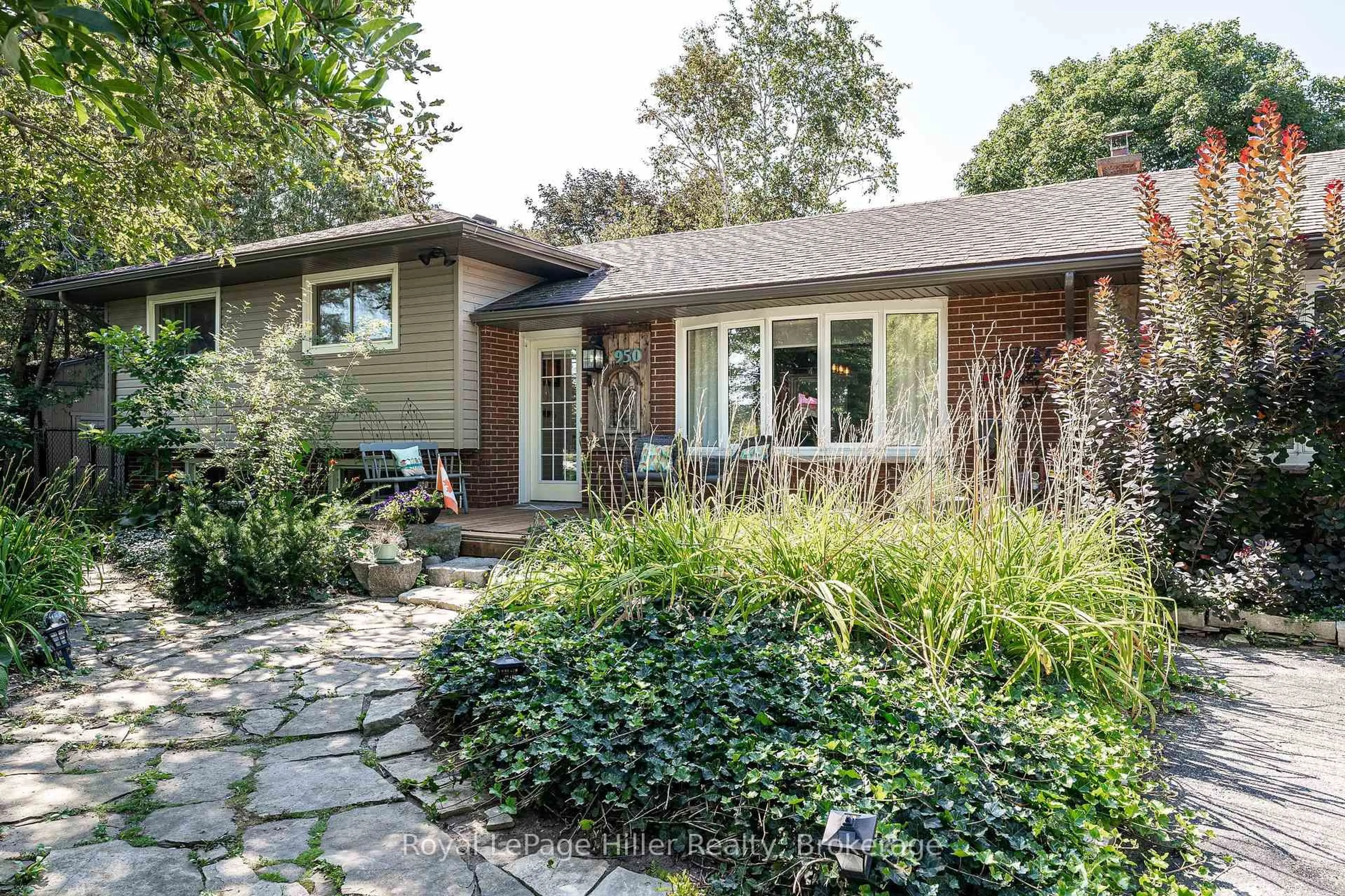 Home with brick exterior material, street for 950 O'Loane Ave, Stratford Ontario N5A 6S6